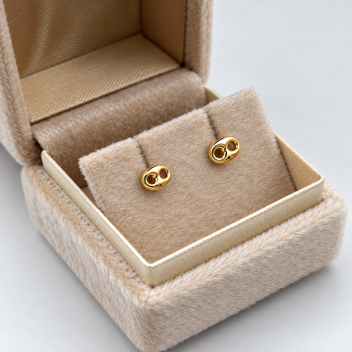 TOPOS GC ORO AMARILLO 18K 0,54 GR / 4 MM