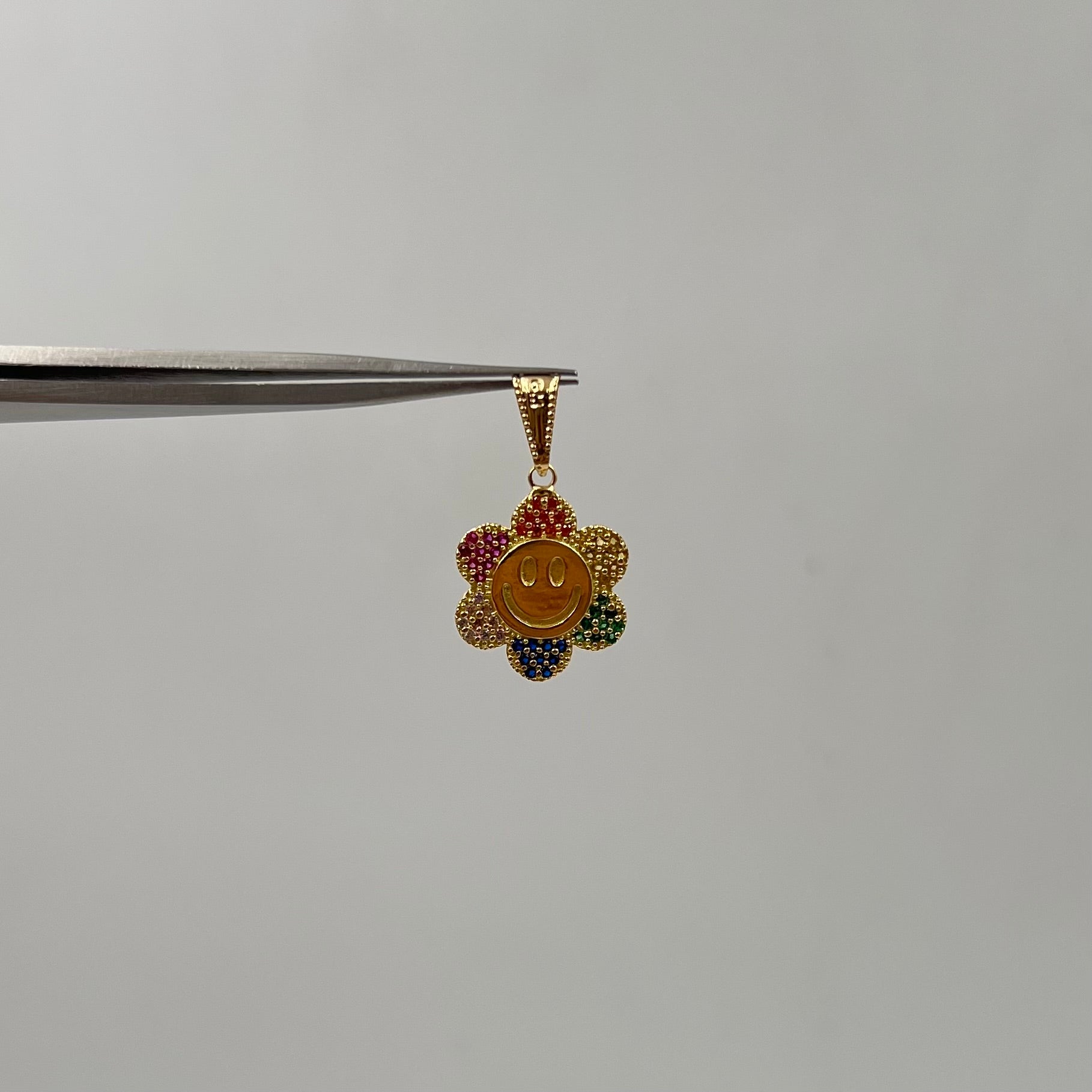 DIJE FLOR COLORES  ORO AMARILLO 18K +1 / 1,9 GR / 14 MM / 1,8 CM