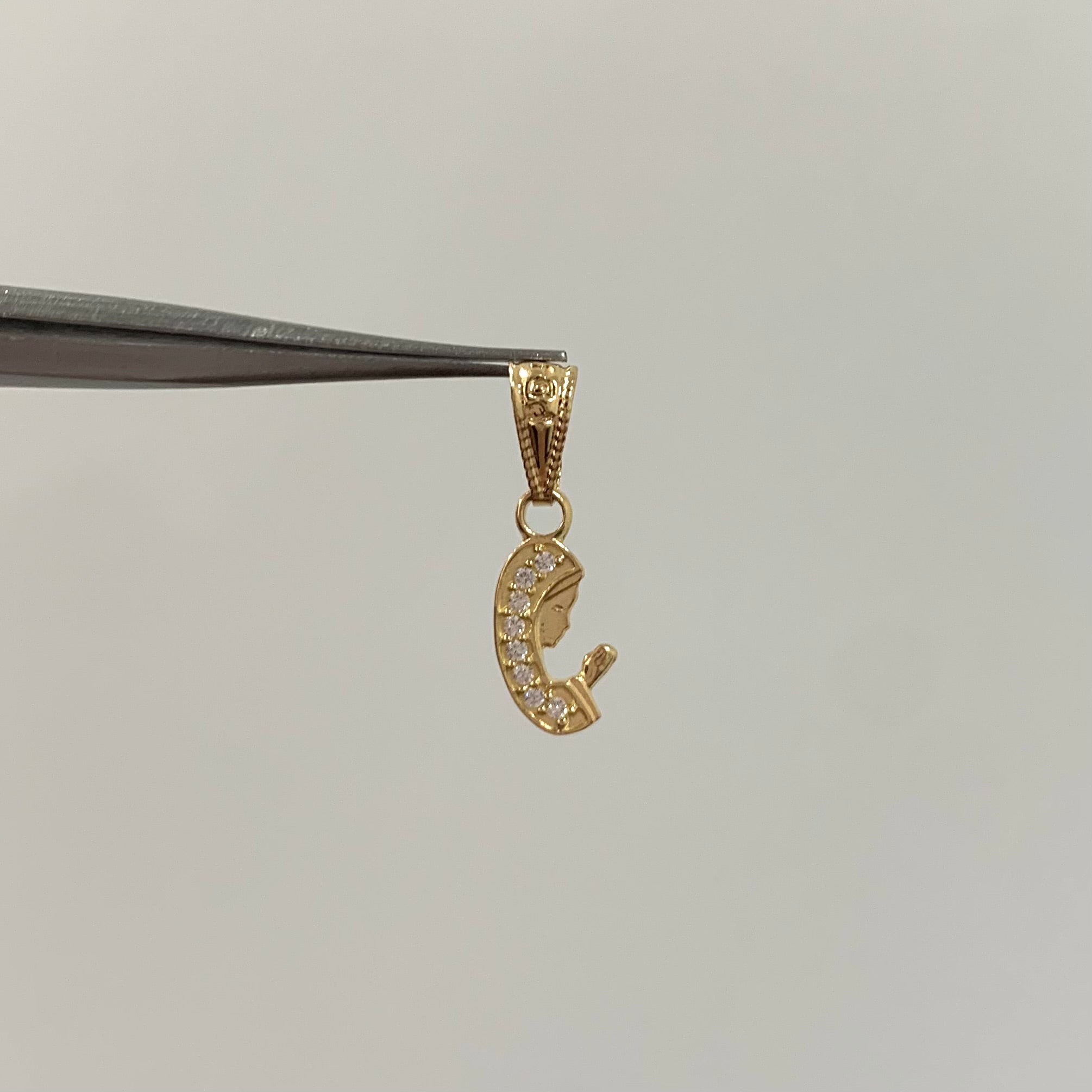 DIJE VIRGEN MARIA / CIRCONES BLANCOS  ORO AMARILLO 18K 0,45 GR / 6 MM / 1,5 CM