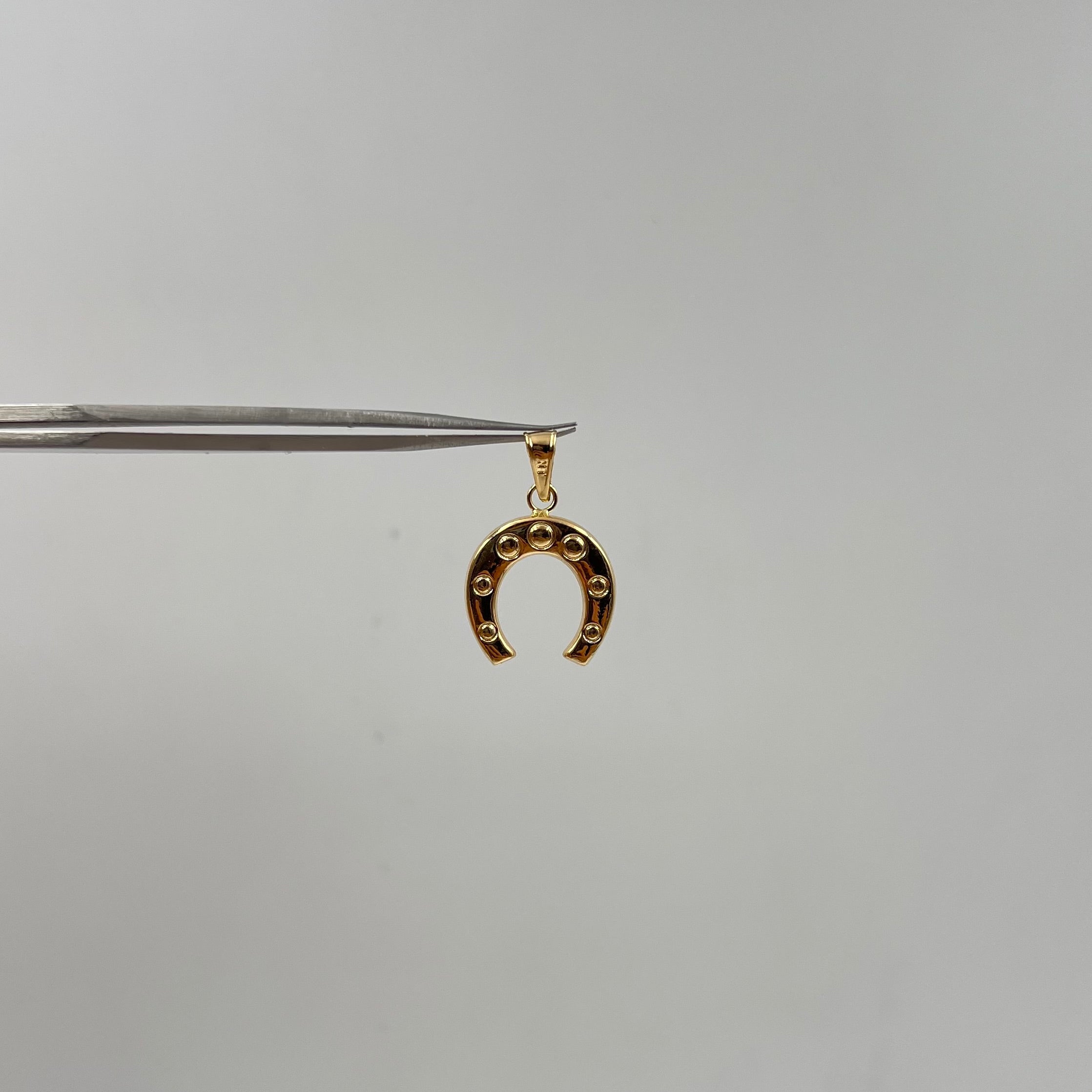 DIJE HERRADURA ORO AMARILLO 18K 1,09 GR / 16 MM / 1,9 CM