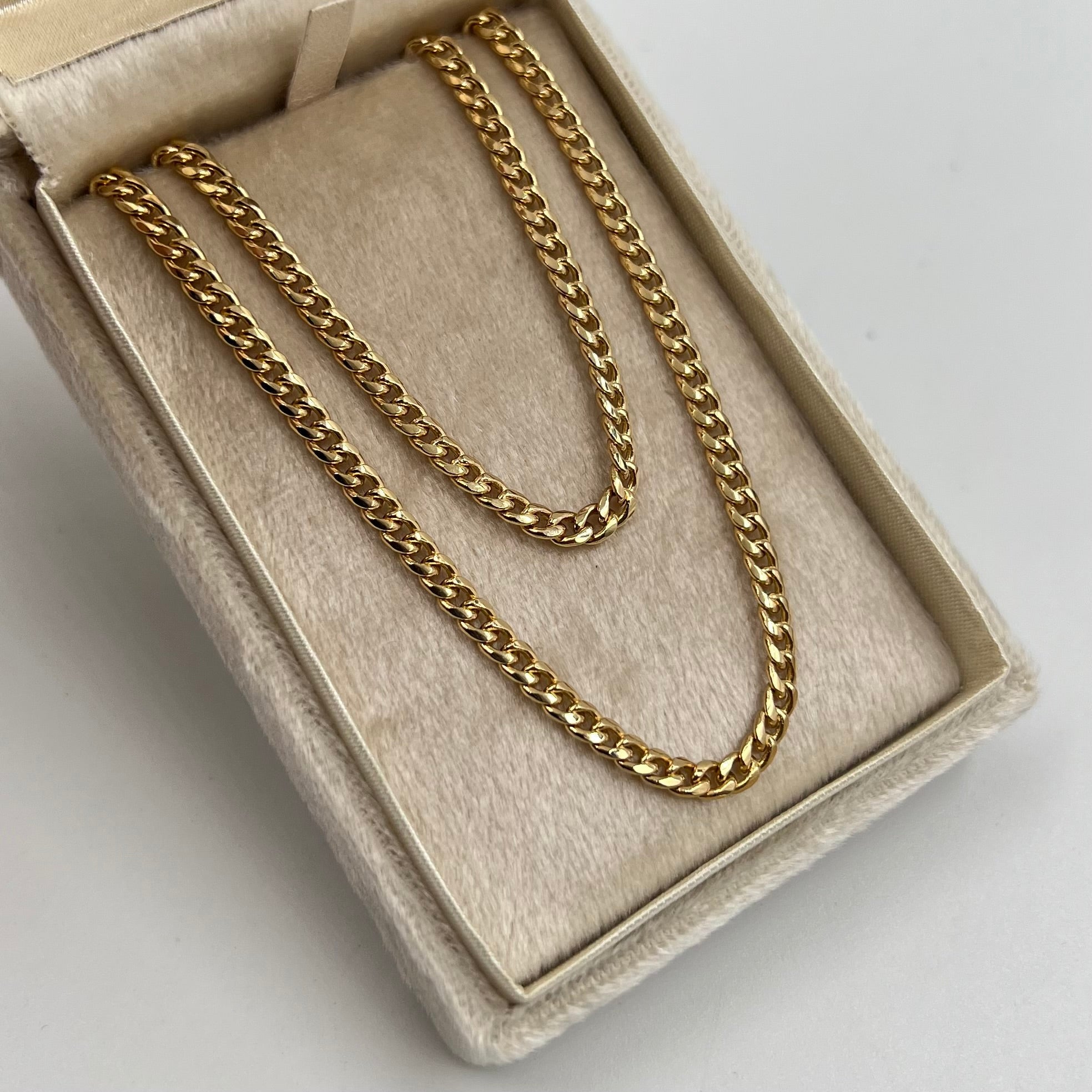 CADENA ITALY CUBANA ORO AMARILLO 18K +1 / 10,1 GR / 3,6 MM / 60 CM