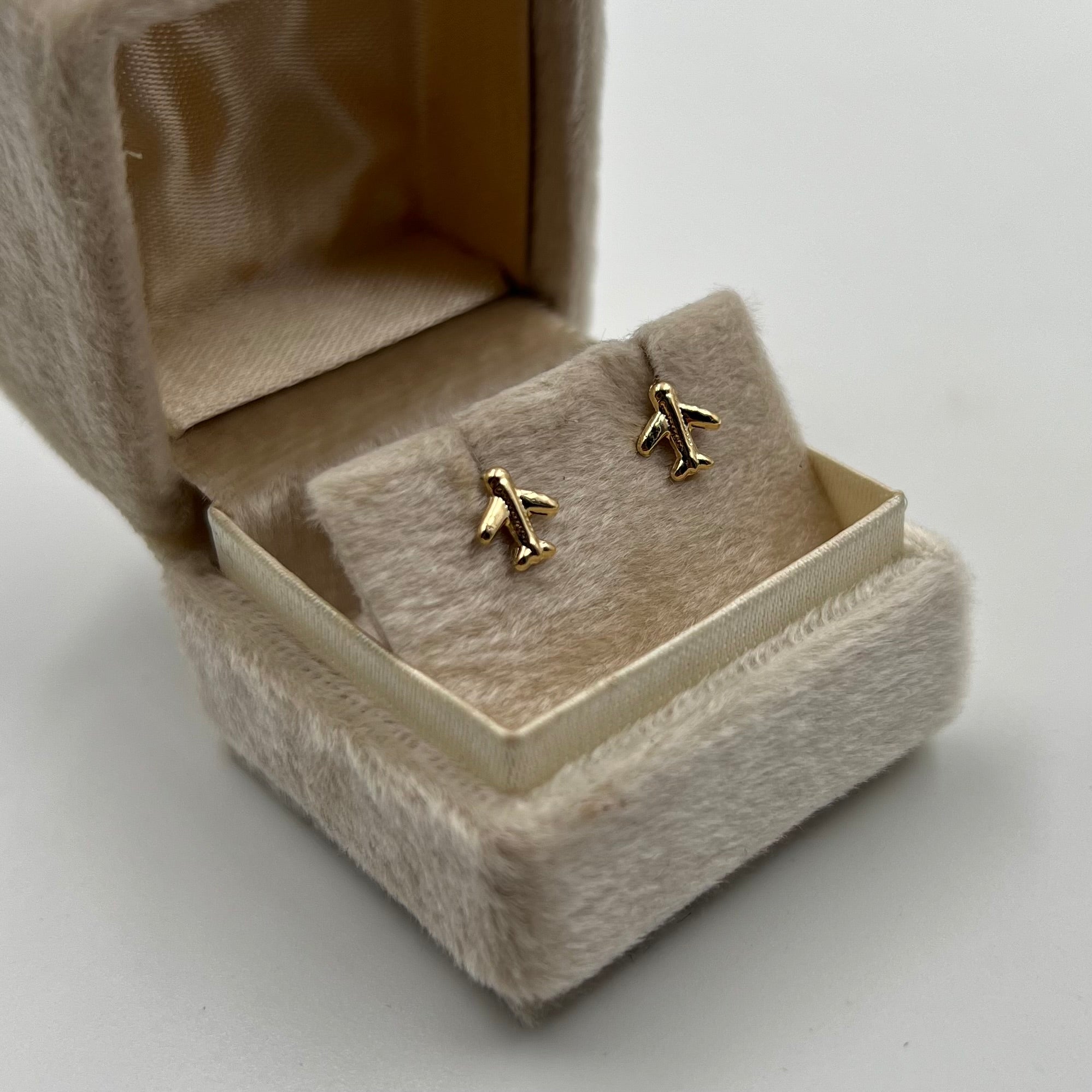 TOPOS AVION ORO AMARILLO 18K 0,51 GR / 6,5 MM