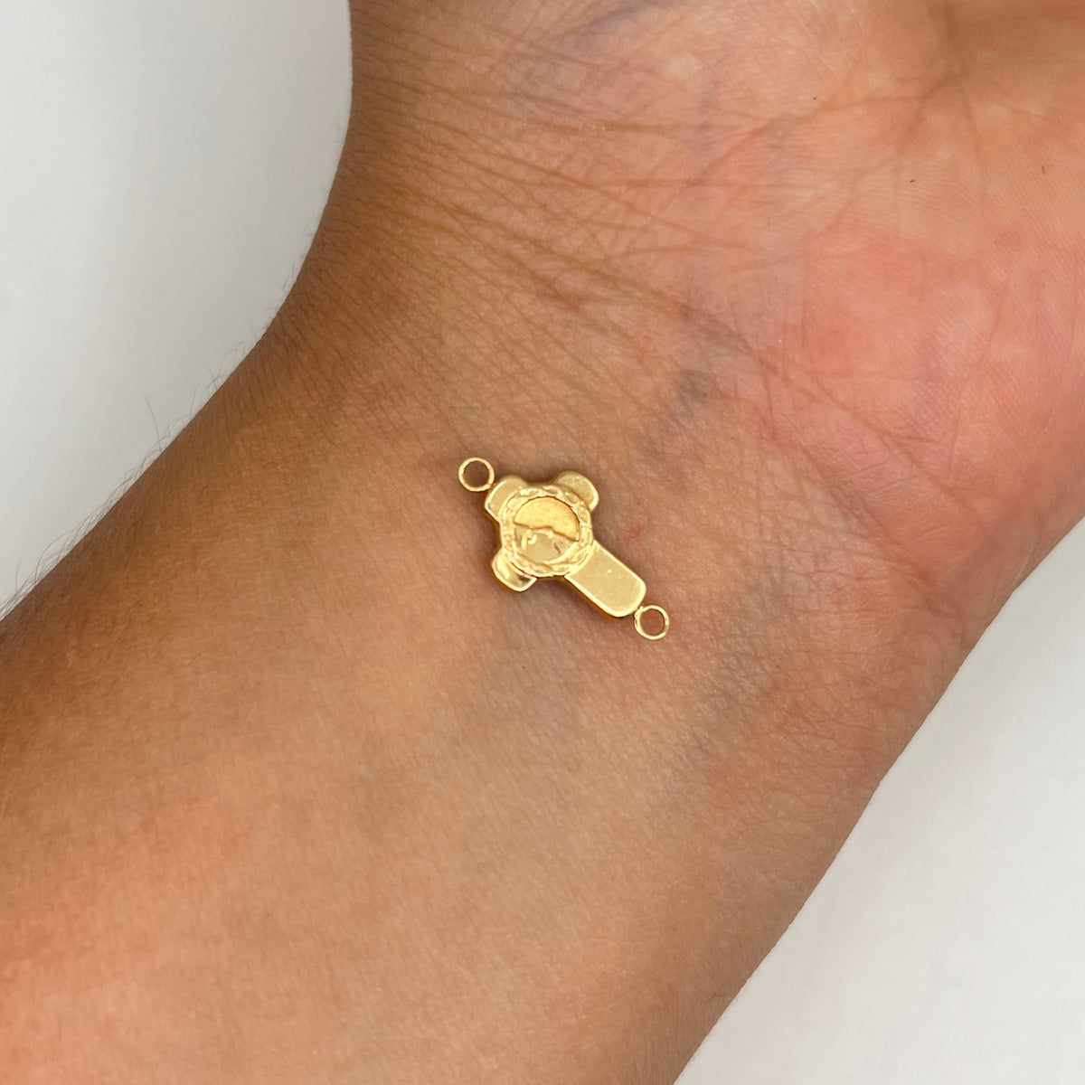 HERRAJE CRUZ ROSTRO DE JESUS ORO AMARILLO 18K 0,46 GR / 1,7 CM