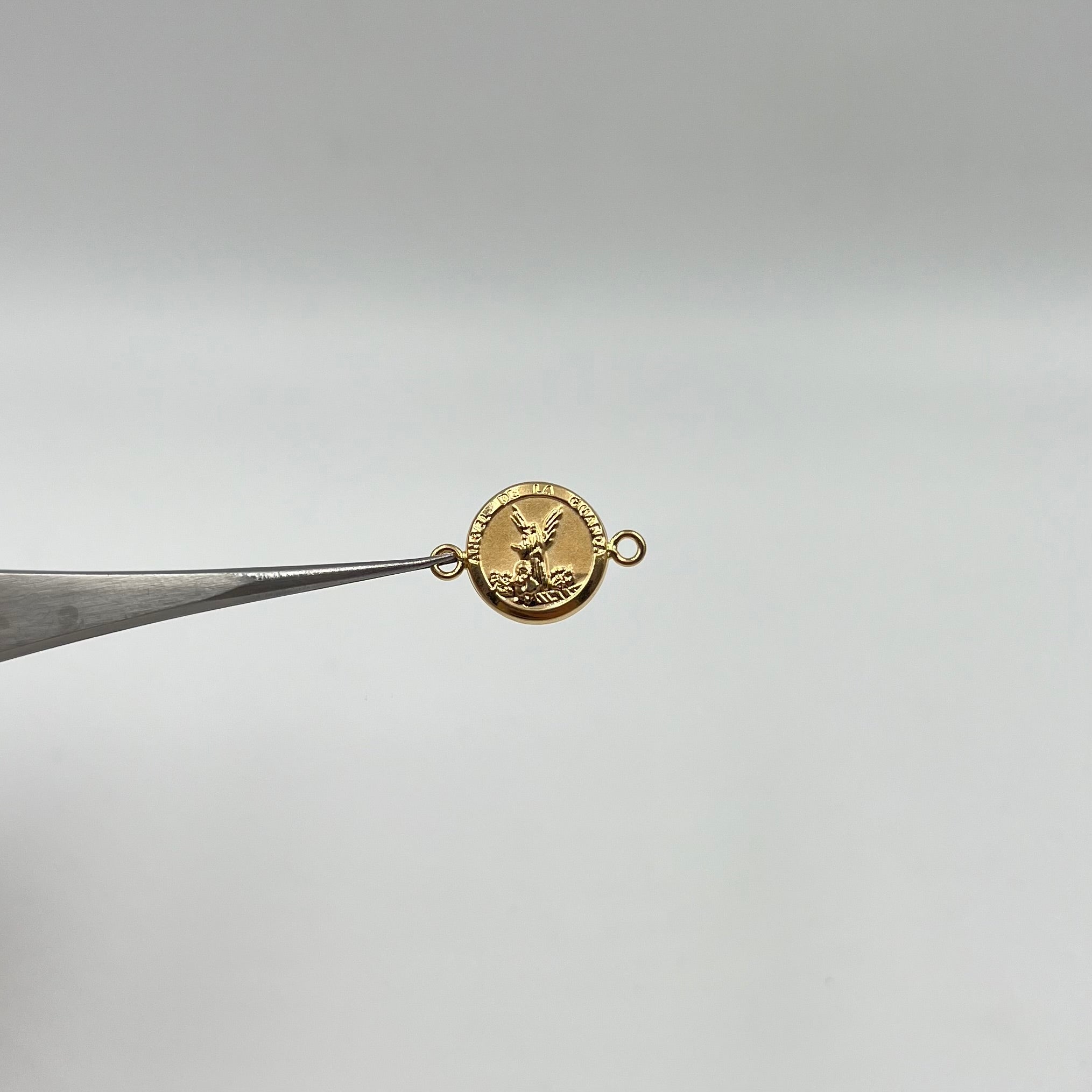HERRAJE ANGEL DE LA GUARDA ORO AMARILLO 18K 0,75 GR / 1,8 CM