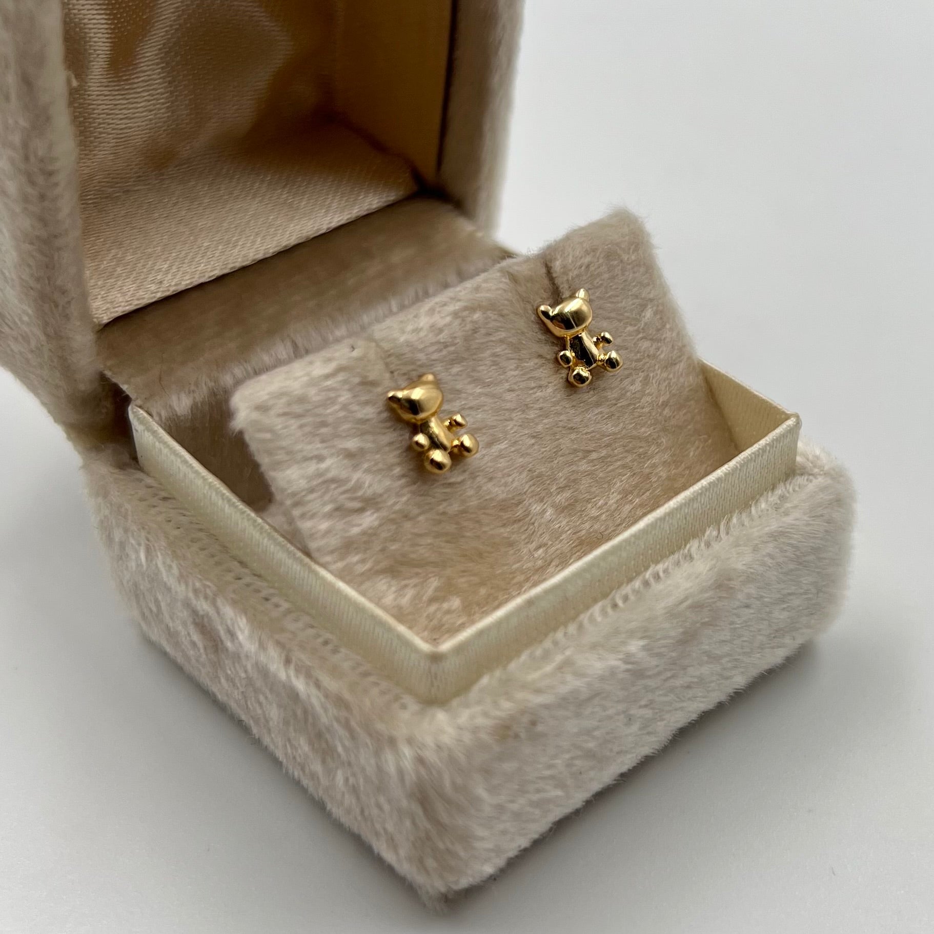 TOPOS OSO ORO AMARILLO 18K 0,93 GR / 0,94 MM