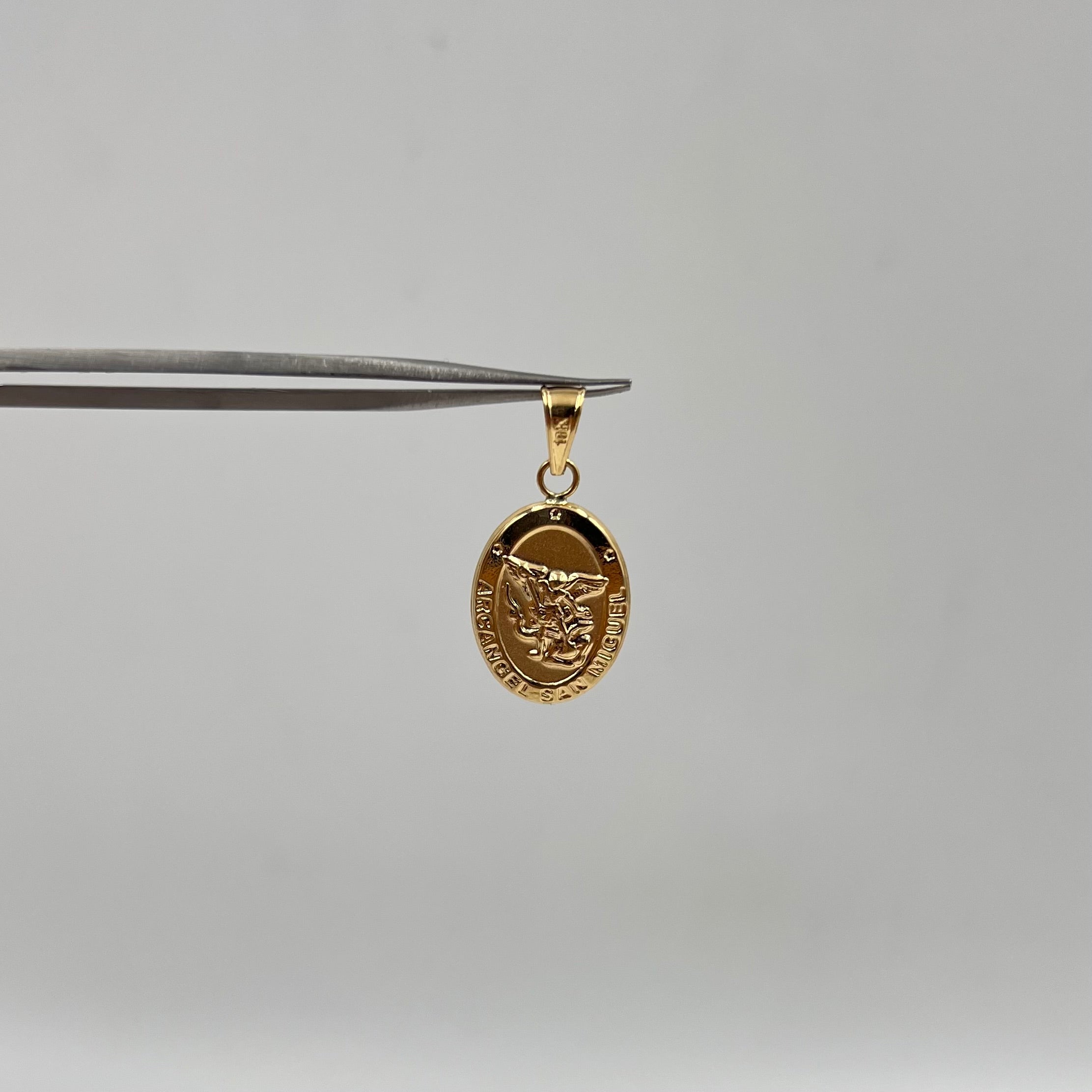 DIJE SAN MIGUEL ARCANGEL ORO AMARILLO 18K 1,18 GR / 13 MM / 2 CM