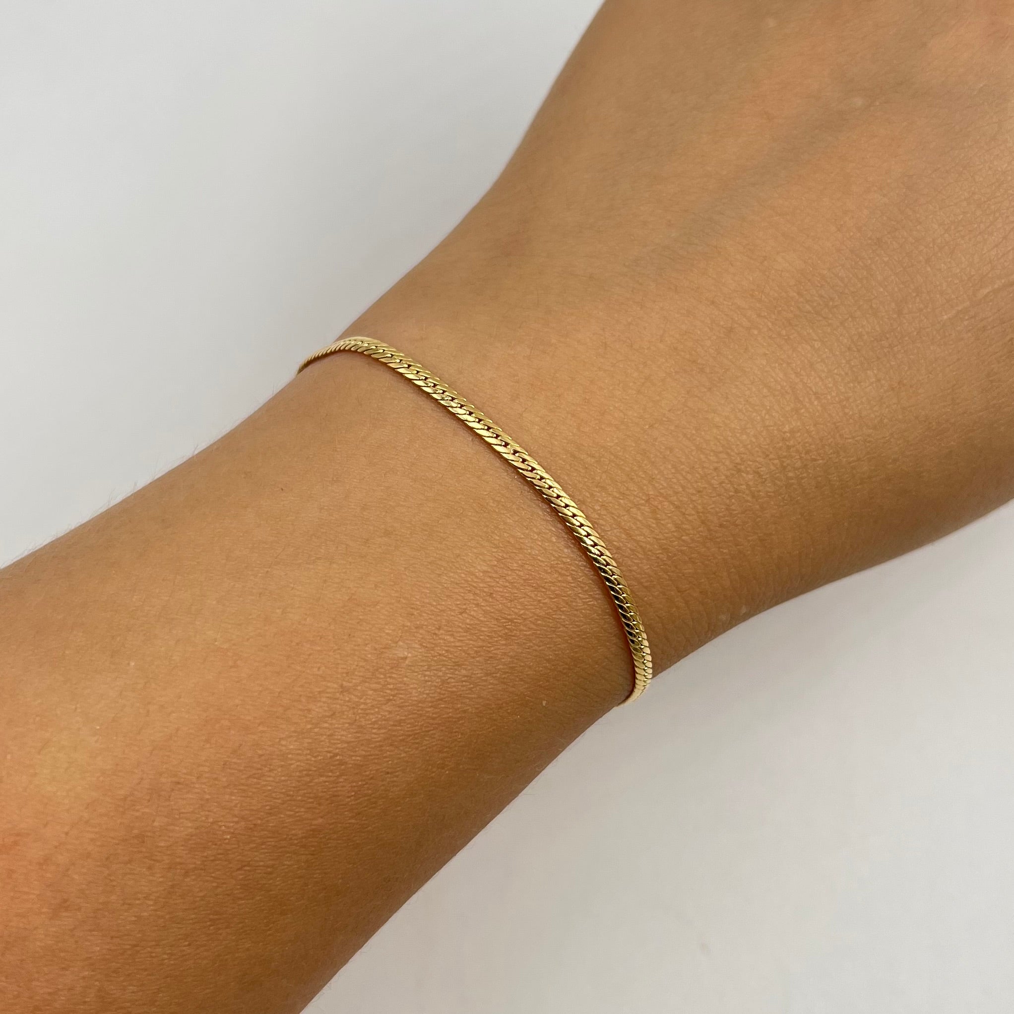 PULSO ITALY SERPIENTE ORO AMARILLO 18K +2 / 1,28 GR / 2,17 MM / 19 CM