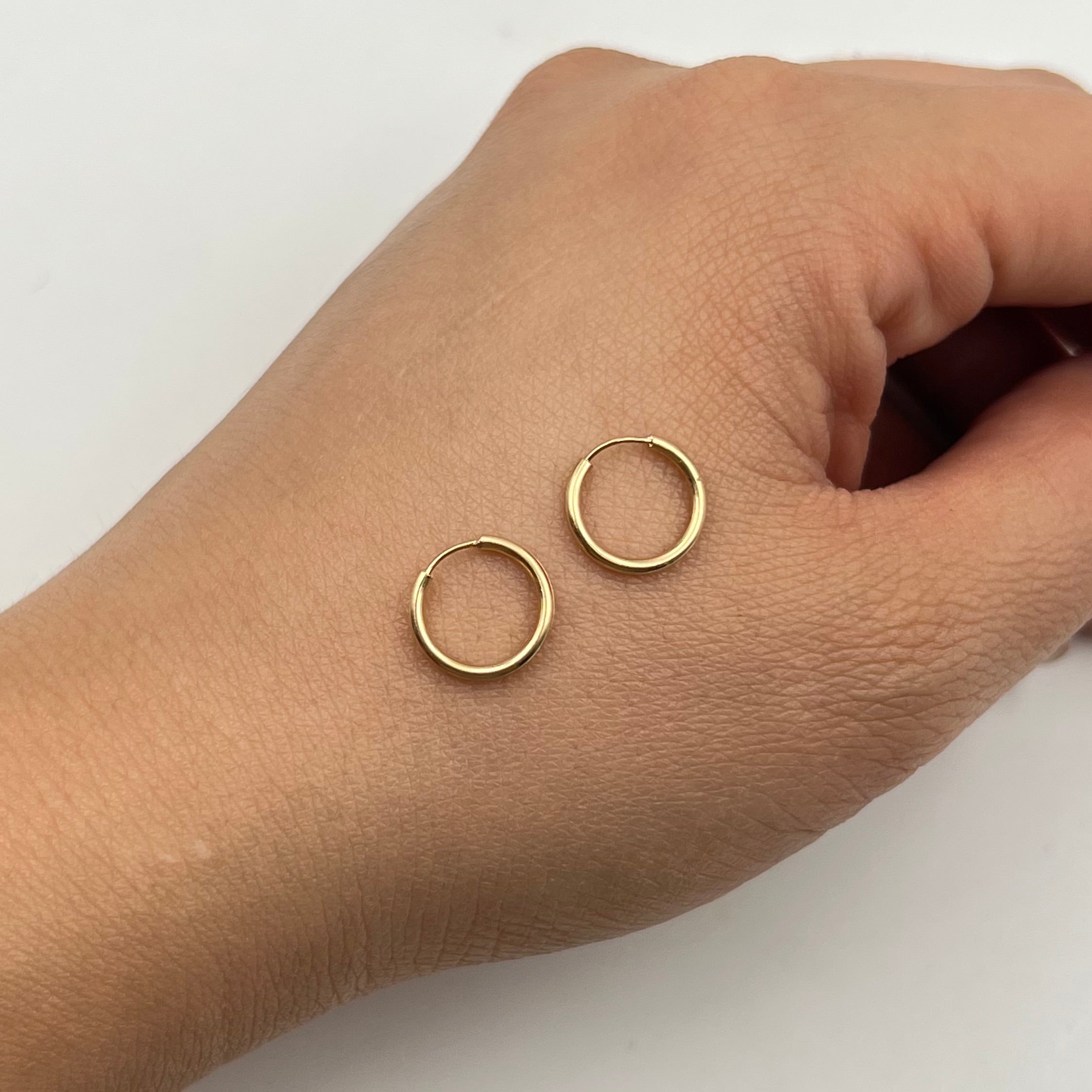 CANDONGA LISA ORO AMARILLO 18K 0,52 GR / 1 CM