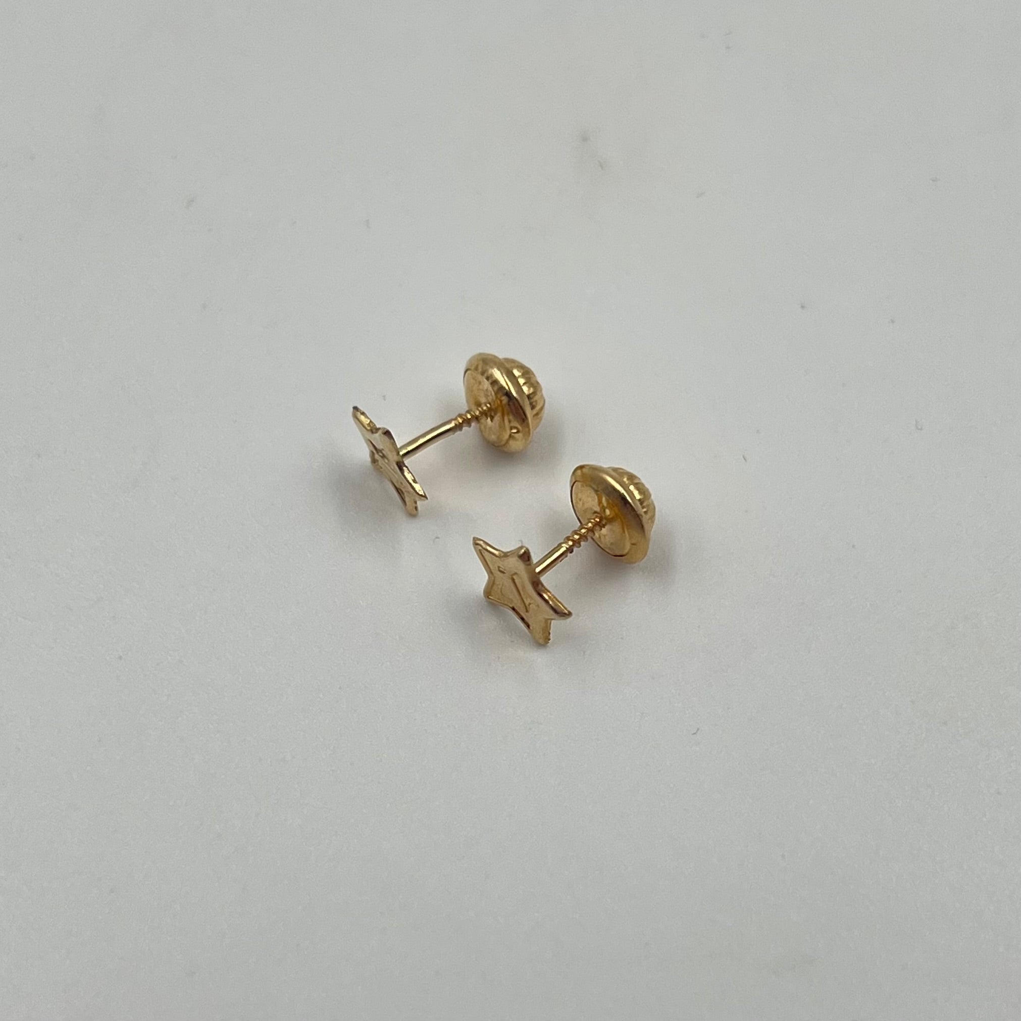 TOPOS ESTRELLA ORO AMARILLO 18K 0,52 GR / 7 MM