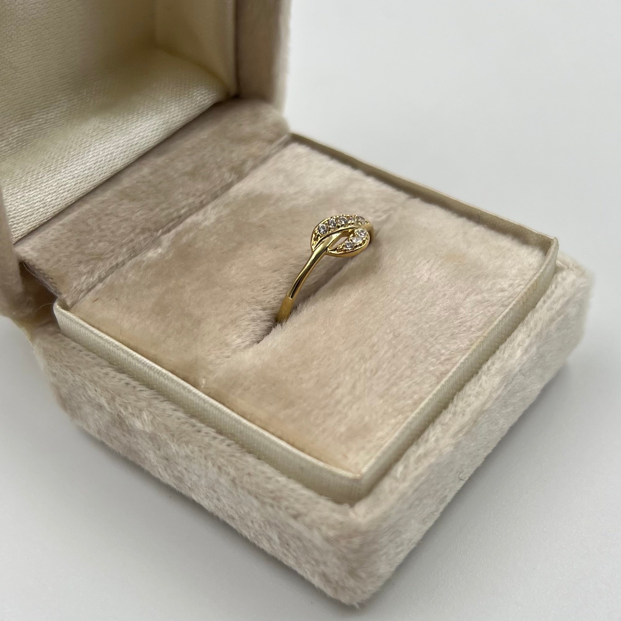 ANILLO HOJA CASTING  ORO AMARILLO 18K / TALLA 6 3/4 / 1,11 GR / 5 MM