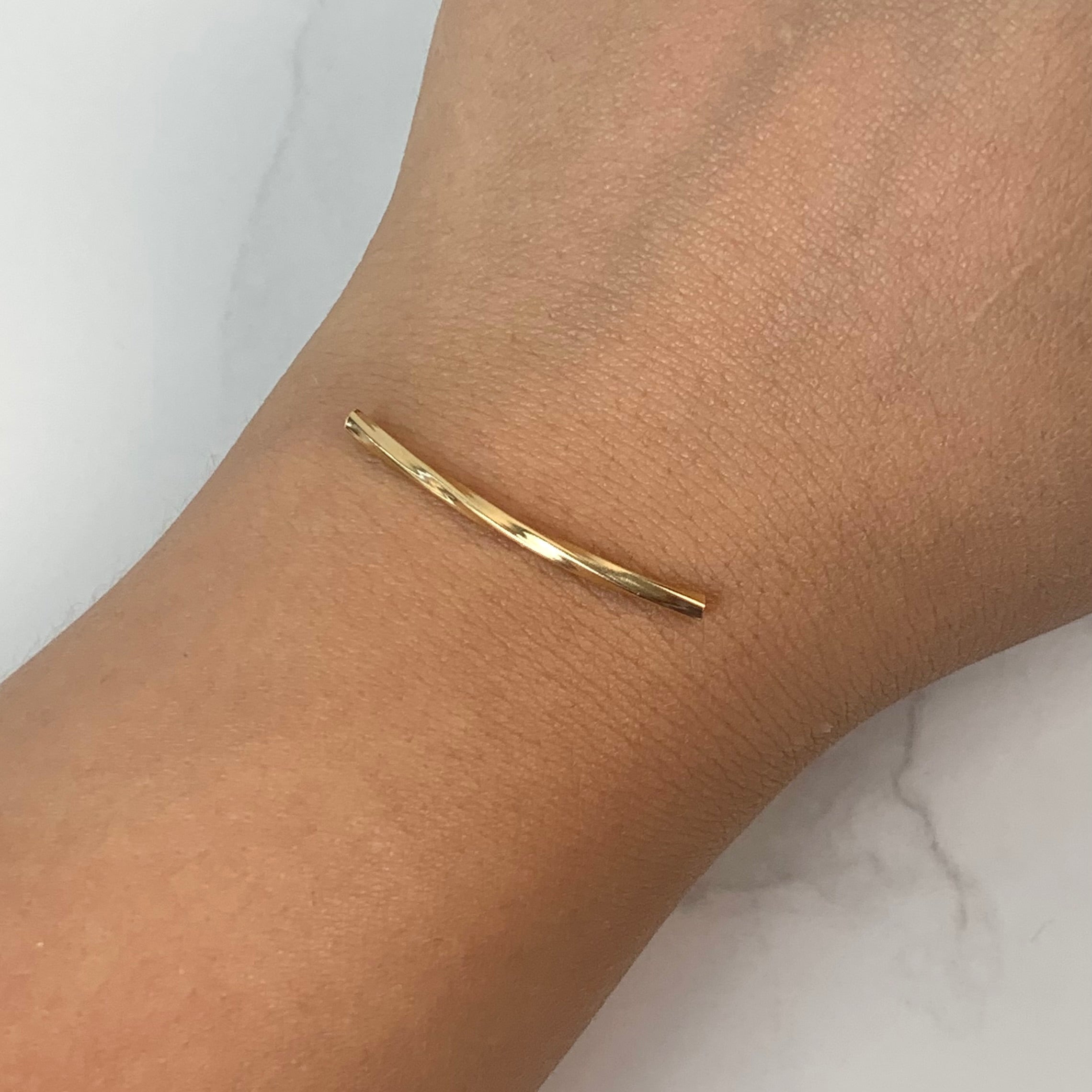 HERRAJE TUBO ENTORCHADO ORO AMARILLO 18K 0,25 GR / 31 CM