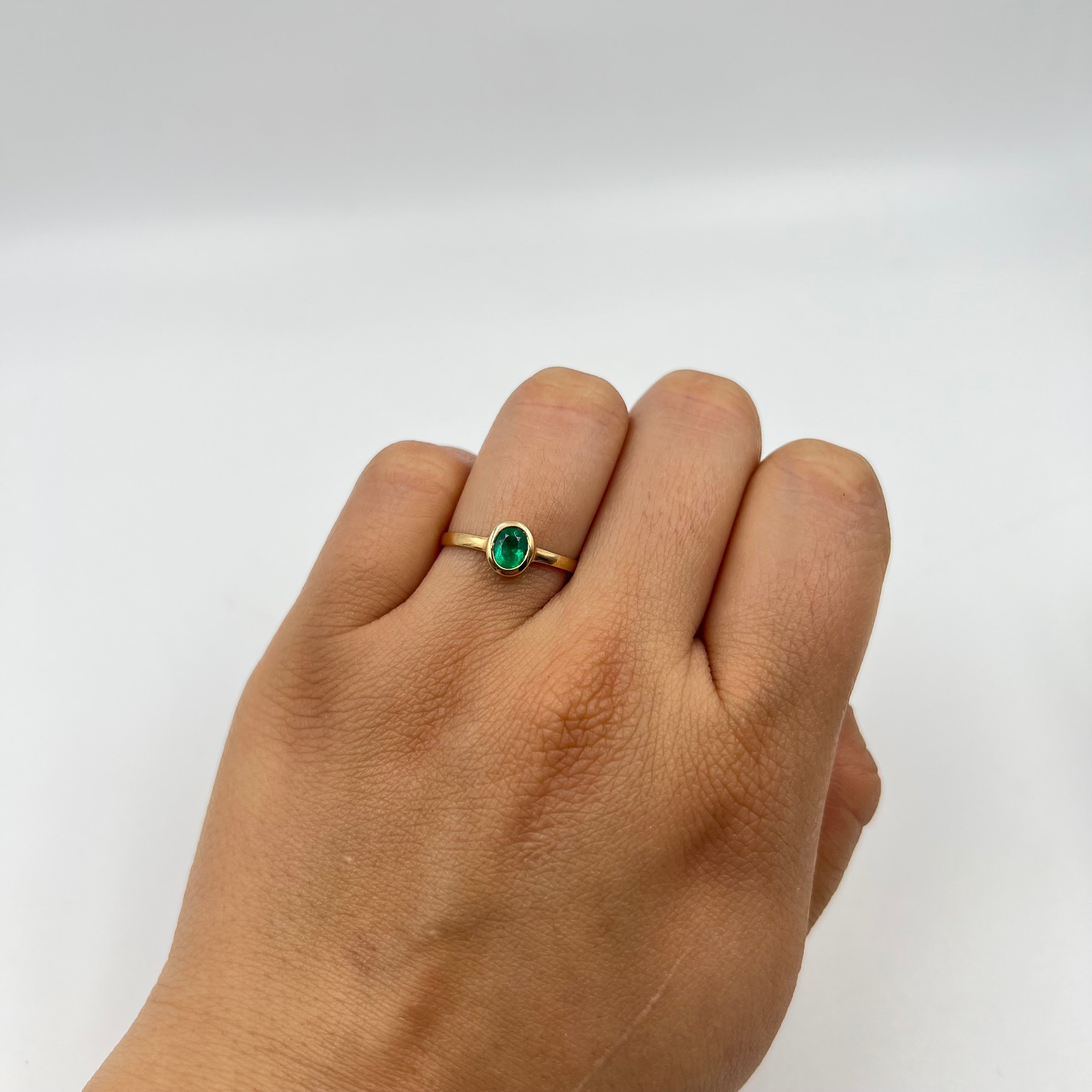 ANILLO ESMERALDA 0.40 CT ORO AMARILLO 18K / TALLA 6 1/4 / 1,56 GR (JOYA)