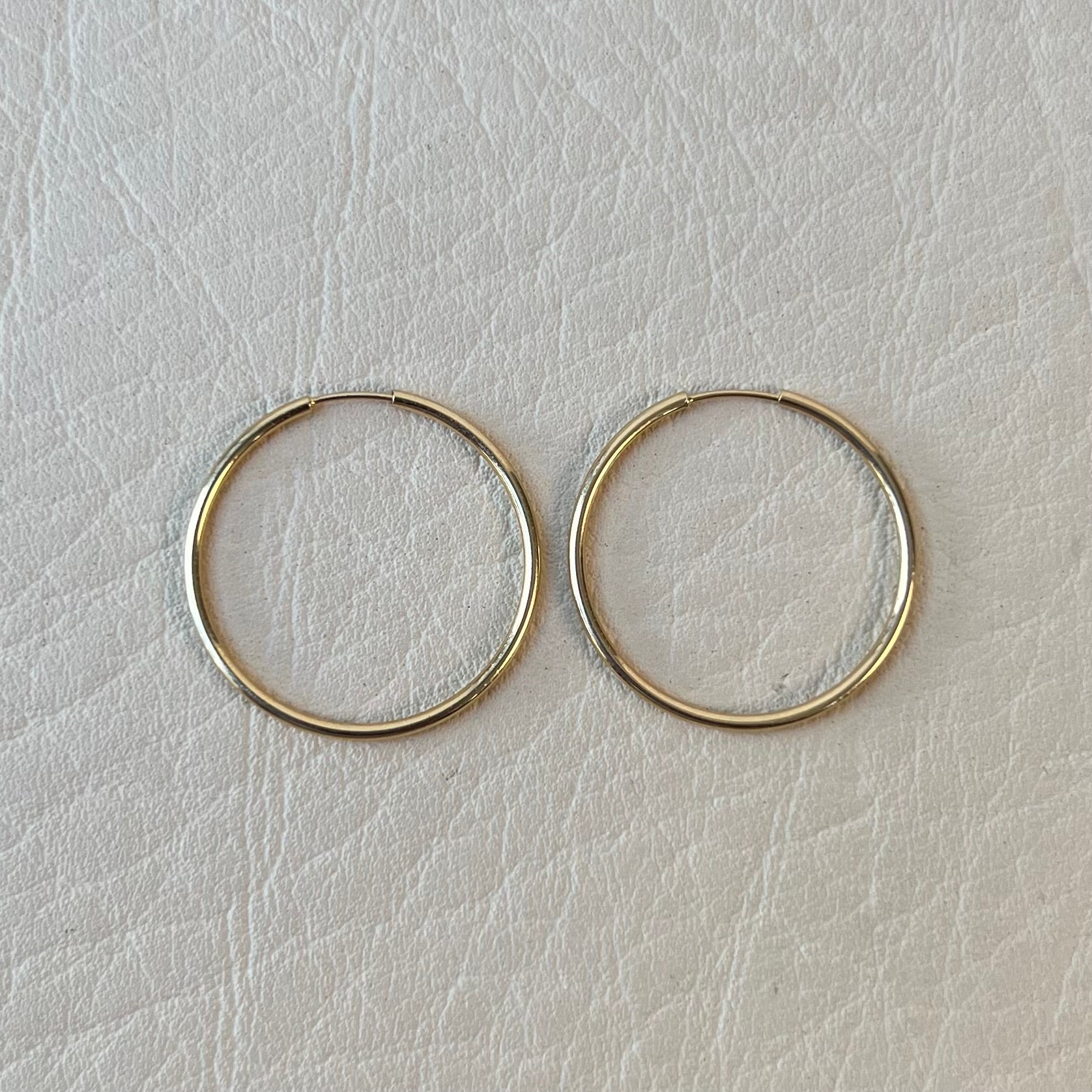 CANDONGA LISA ORO AMARILLO 18K 1,26 GR / 2,5 CM