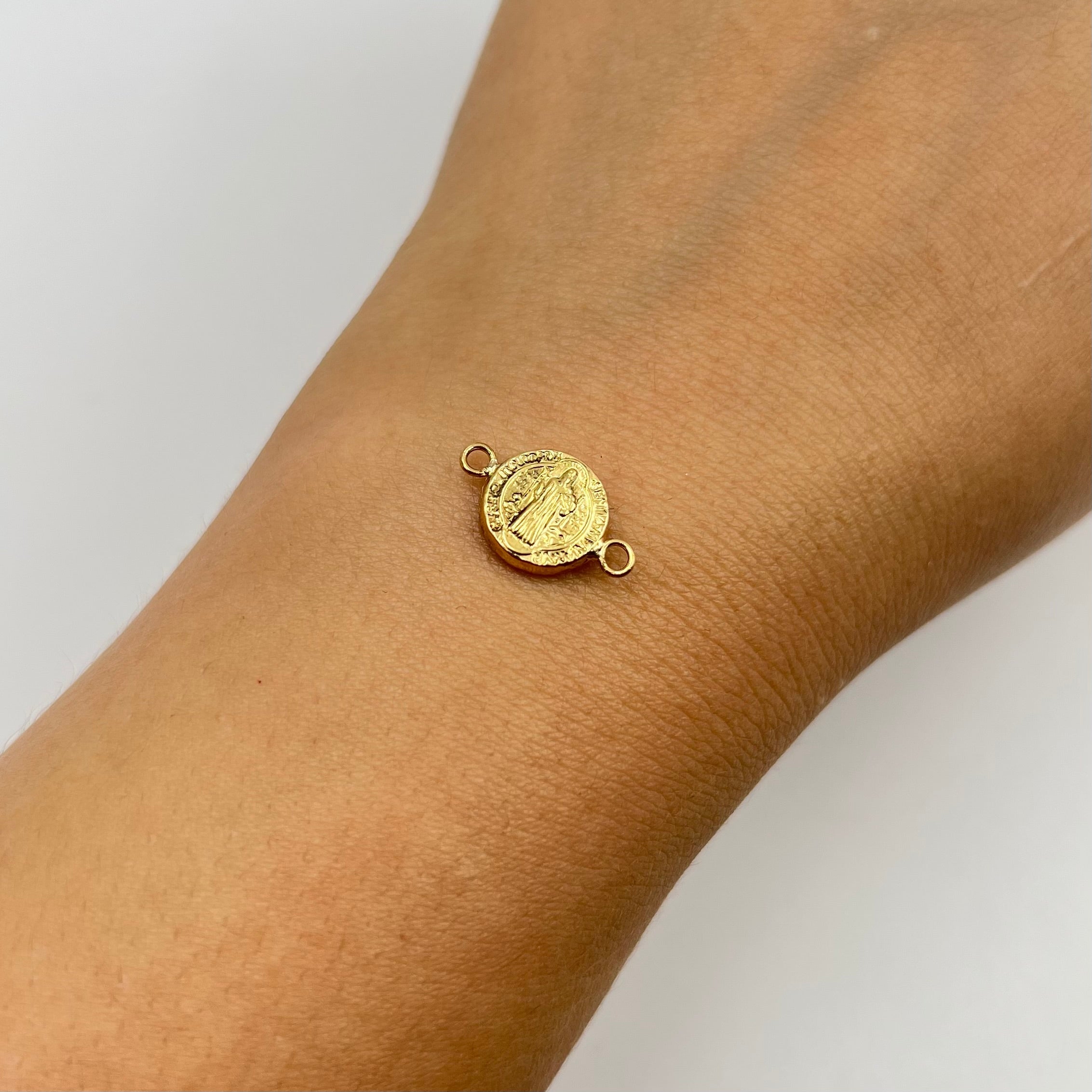 HERRAJE SAN BENITO DIAMANTADO ORO AMARILLO 18K 0,58 GR / 1,6 CM