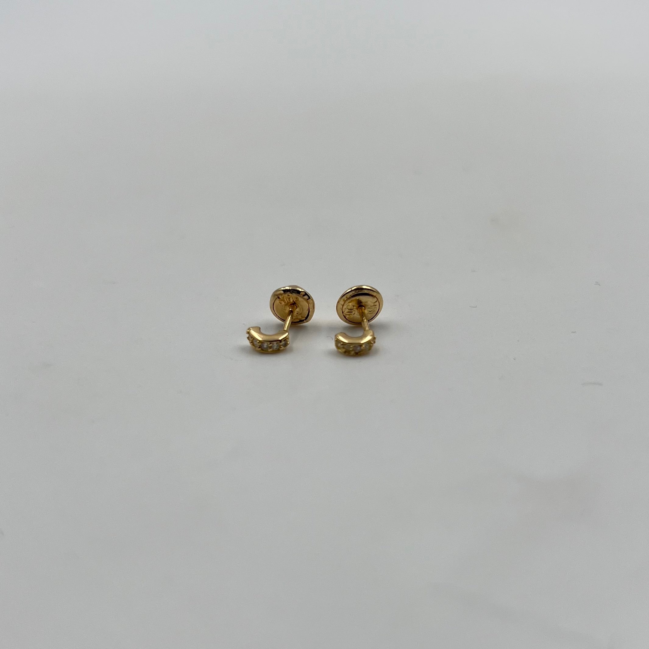 TOPOS MEDIO ARO CIRCONES  ORO AMARILLO 18K 0,69 GR / 5 MM