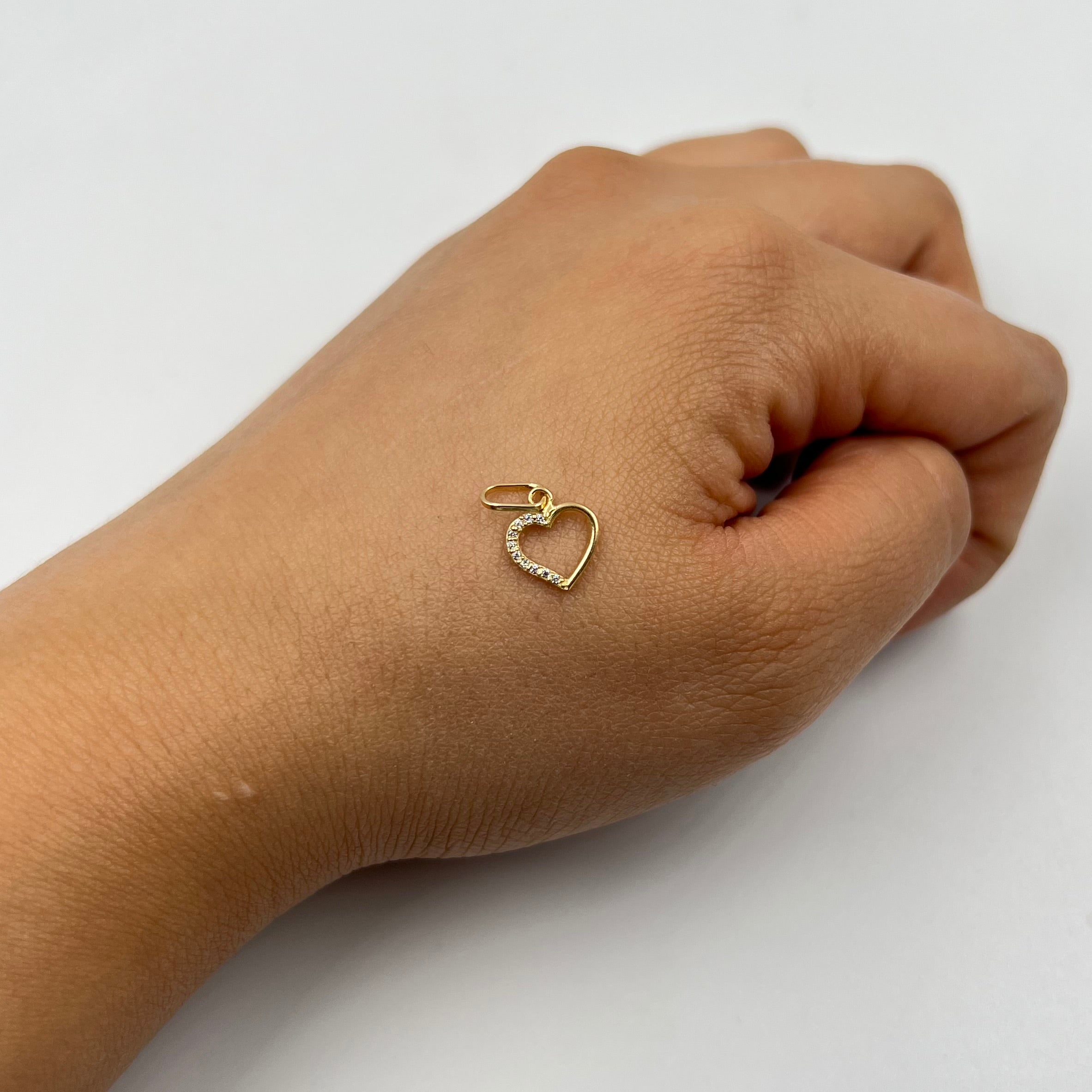 DIJE CORAZON SILLUETA CASTING BLANCO  ORO AMARILLO 18K +1 / 0,38 GR / 9 MM / 1 CM