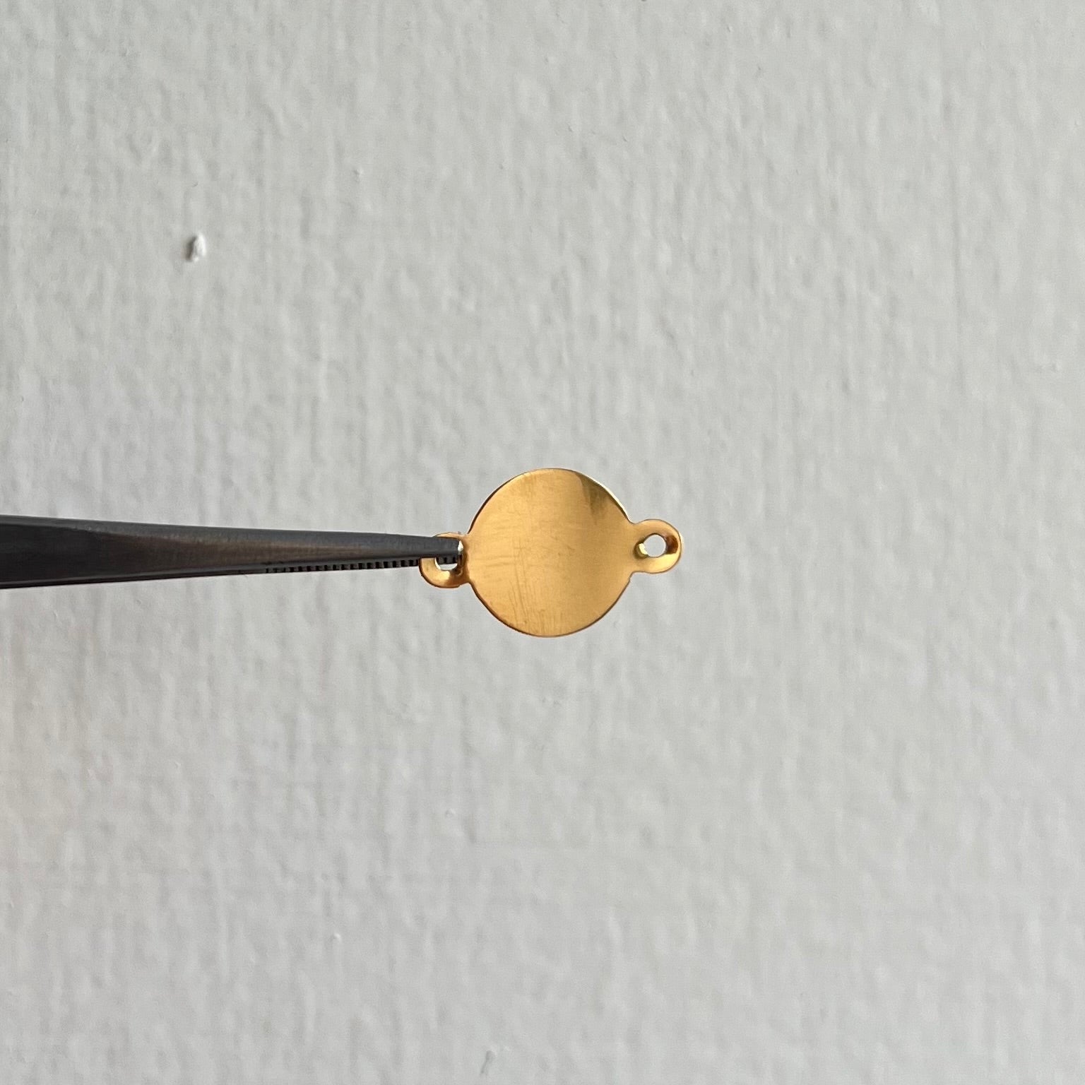 HERRAJE PLACA CIRCULAR  ORO AMARILLO 18K 0,45 GR / 1,8 CM