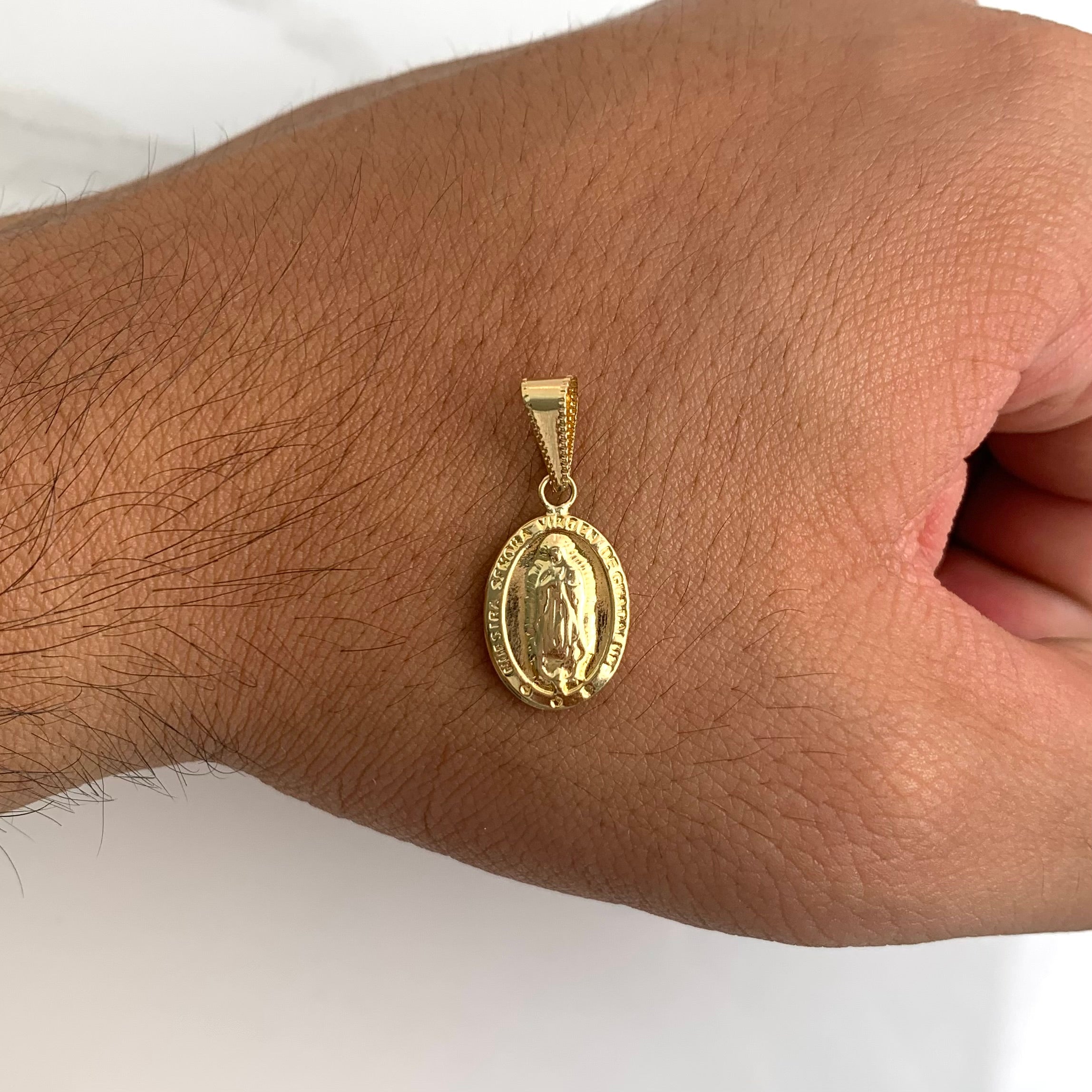 DIJE VIRGEN GUADALUPE  ORO AMARILLO 18K 0,9 GR / 11 MM / 1,8 CM
