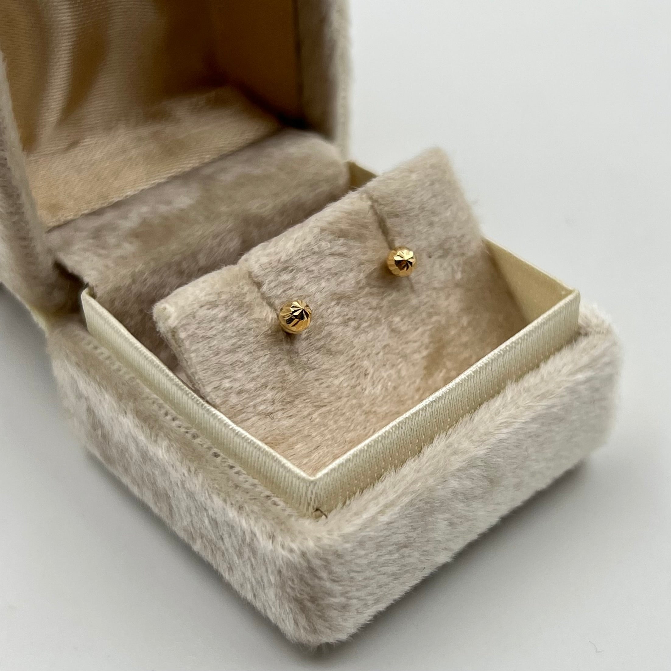 TOPOS BOLA DIAMANTADA  ORO AMARILLO 18K 0,42 GR / 3 MM