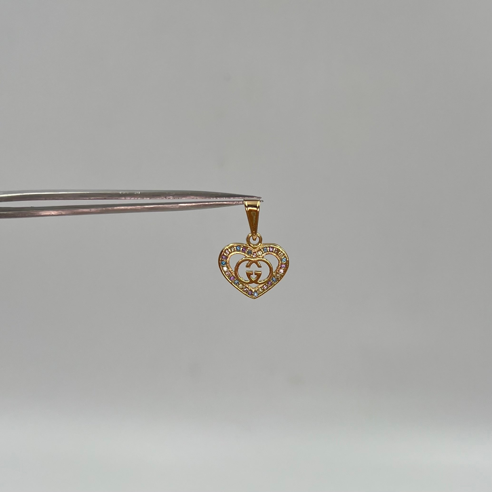 DIJE CORAZON CIRCONES COLORES GG ORO AMARILLO 18K +1 / 1,38 GR / 14 MM / 1,4 CM
