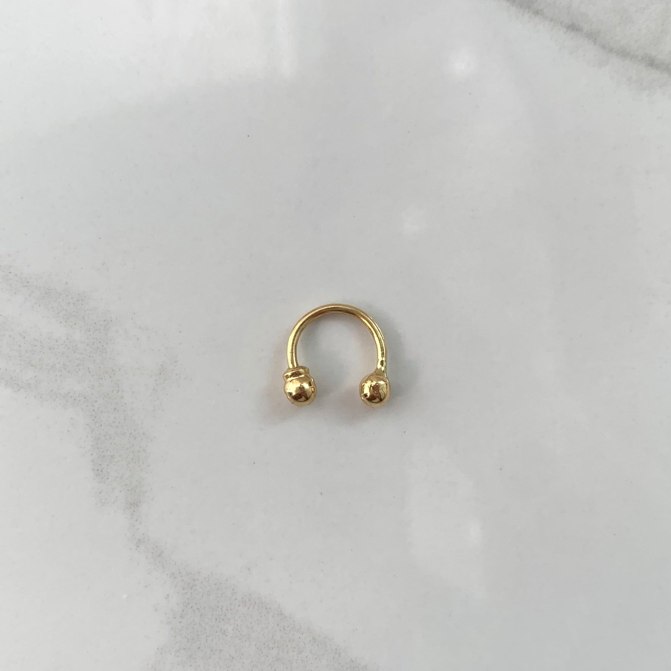 PIERCING CURVO / 1 CM / 0,4 GR