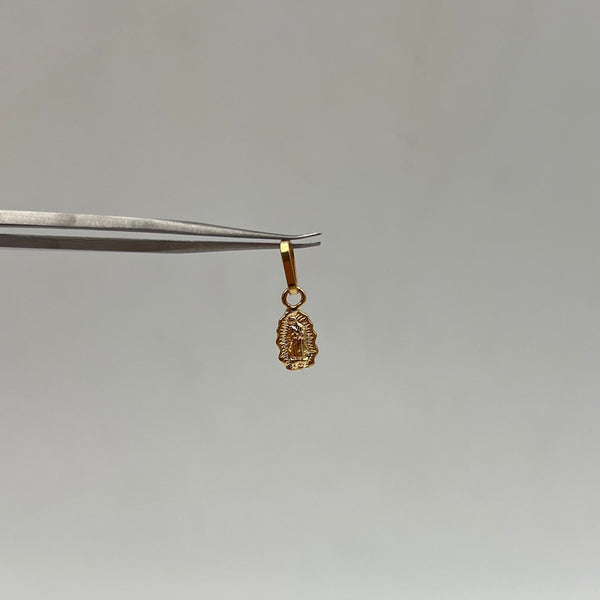 DIJE VIRGEN GUADALUPE FIGURA ORO AMARILLO 18K 0,27 GR / 6 MM / 1 CM