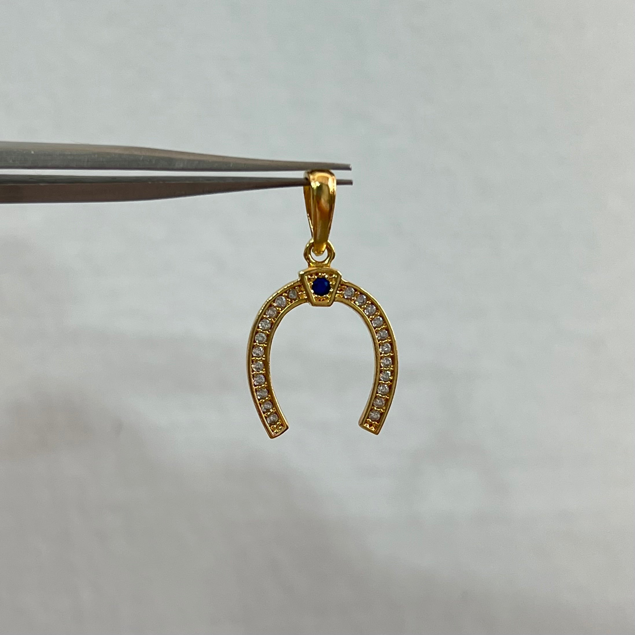 DIJE HERRADURA ORO AMARILLO 18K 1,33 GR / 1,3 MM / 1,7 CM