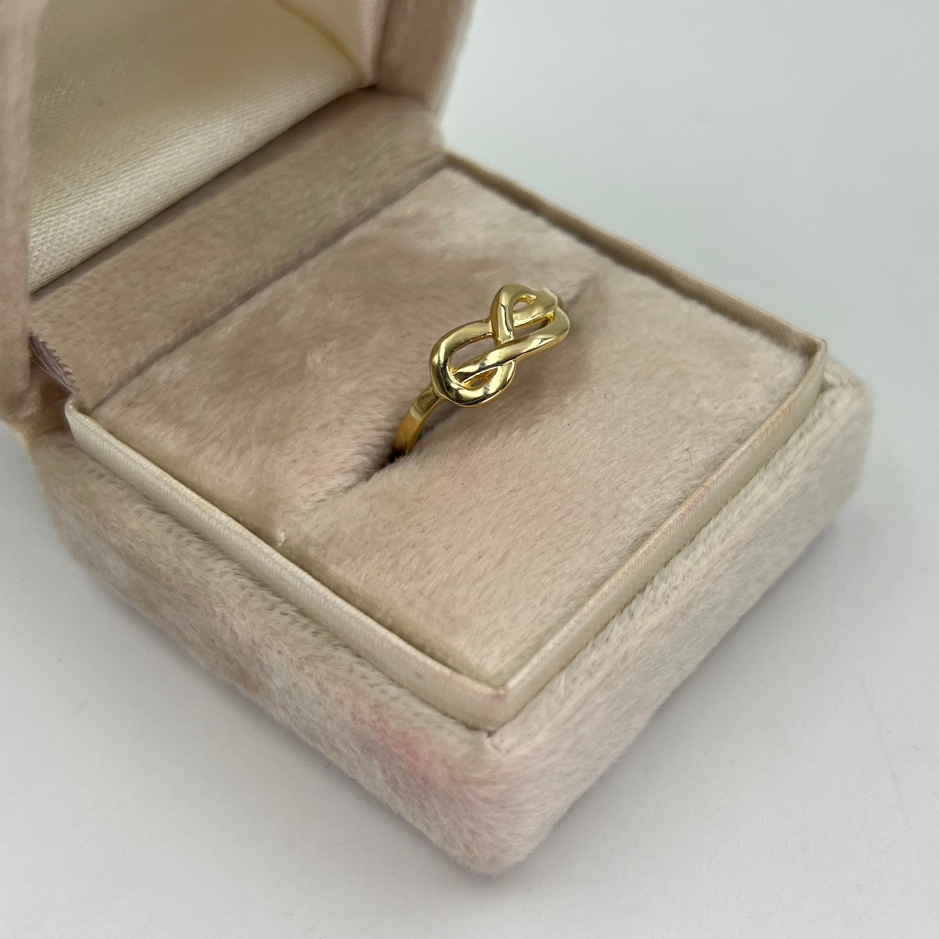 ANILLO INFINITO ORO AMARILLO 18K / TALLA 7 / 1,53 GR / 1,77 MM