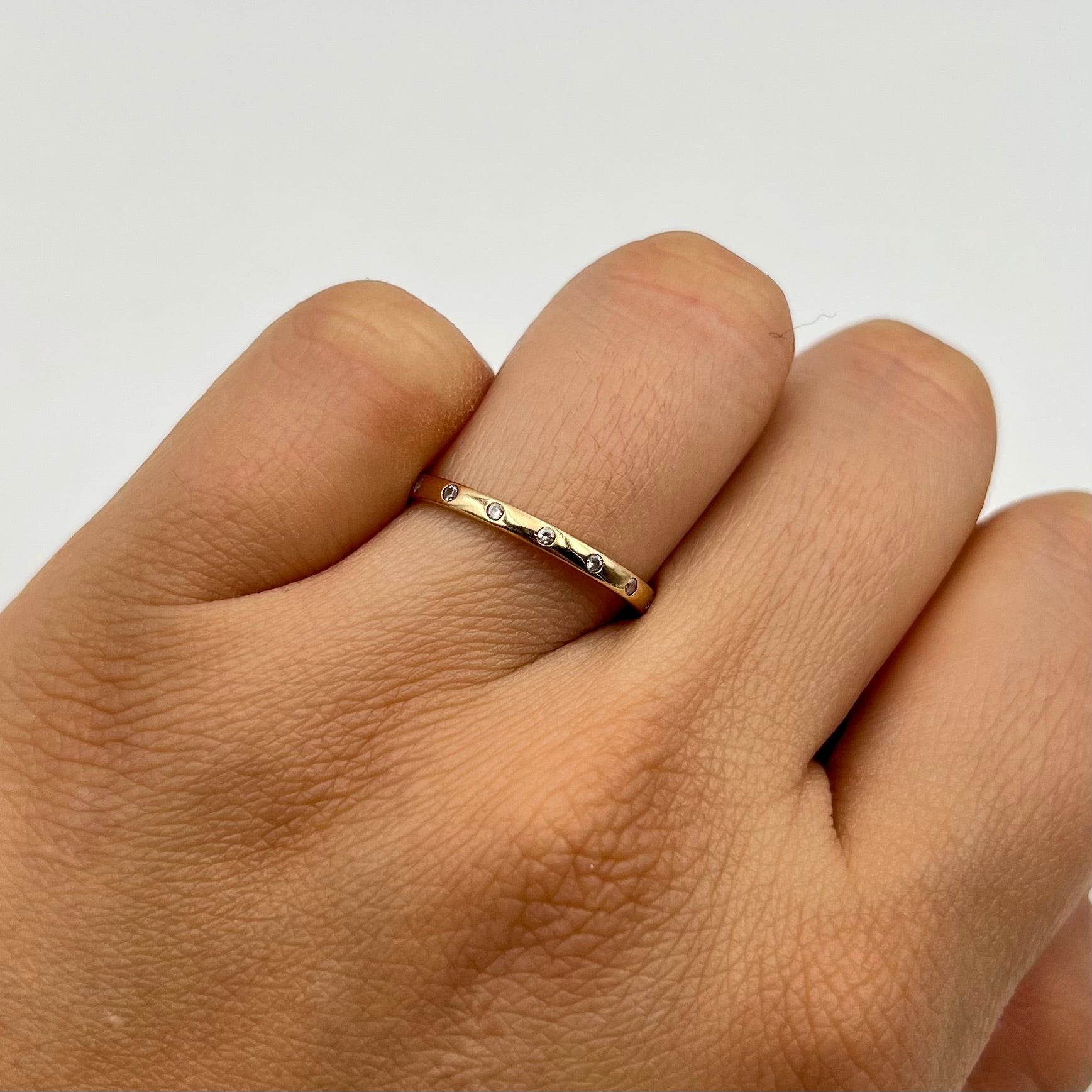 ANILLO ARGOLLA CIRCON BLANCO  ORO AMARILLO 18K / TALLA 6/5 / 1,25 GR / 18 MM