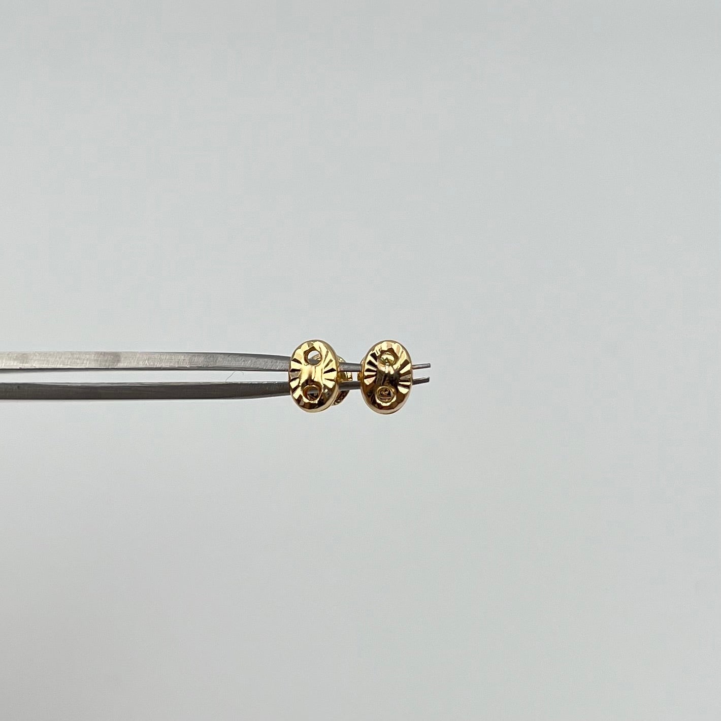 TOPOS GC DIAMANTADOS ORO AMARILLO 18K 0,68 GR / 7 MM