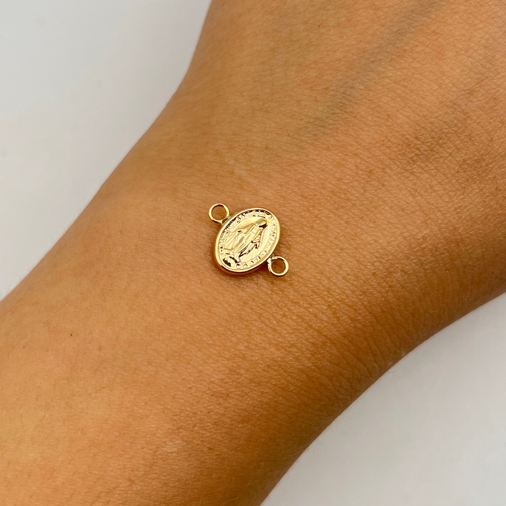 HERRAJE VIRGEN DE LA MILAGROSA  ORO AMARILLO 18K 0,48 GR / 1,4 CM