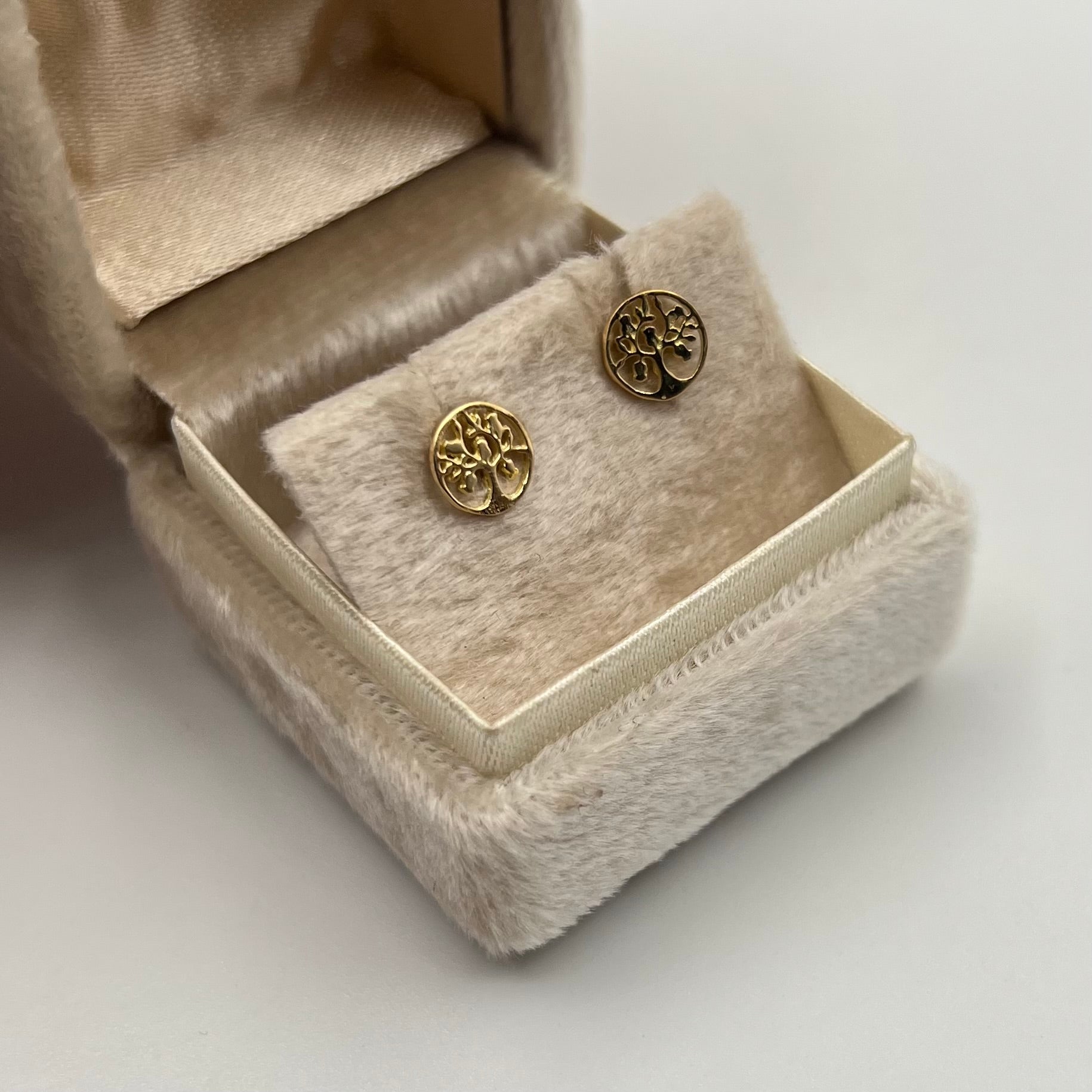 TOPOS ARBOL  ORO AMARILLO 18K 0,83 GR / 7 MM