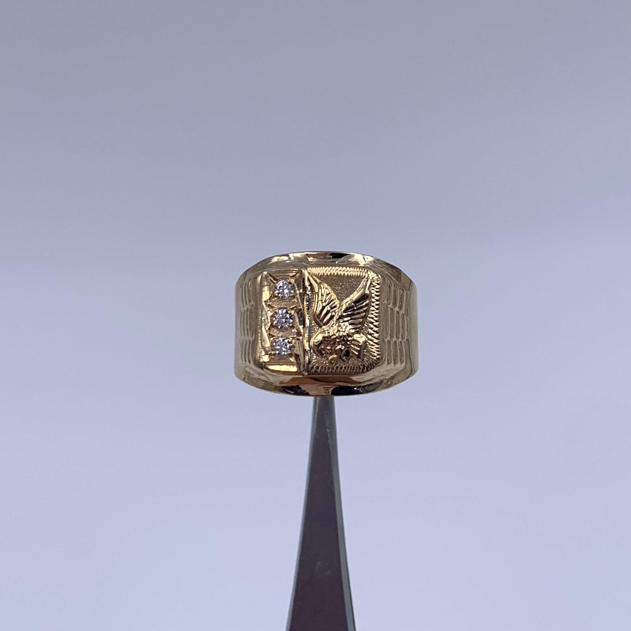 ANILLO AGUILA CIRCON BLANCO  ORO AMARILLO 18K / TALLA 10/5 / 3,96 GR / 15 MM