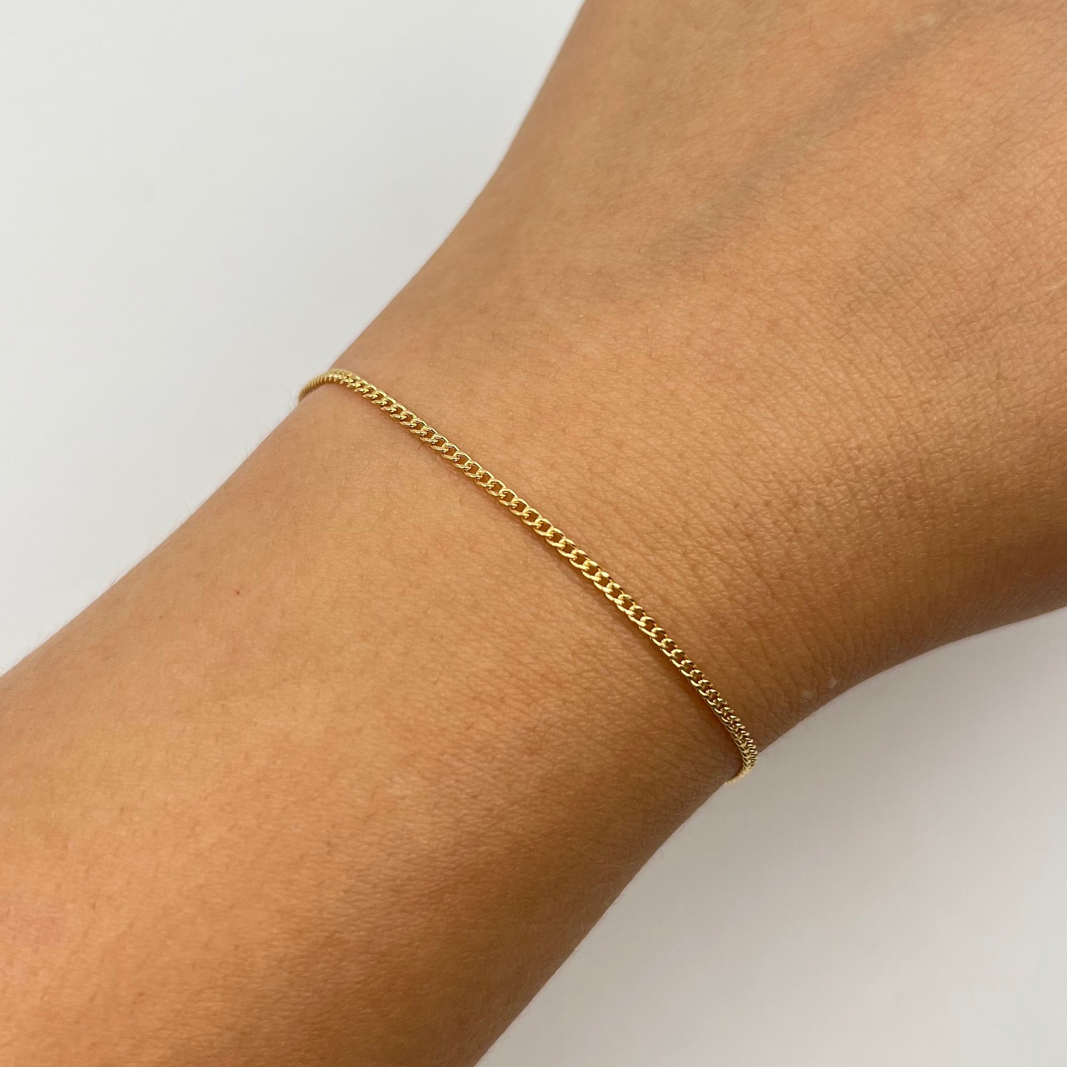 PULSO ITALY CUBANO  ORO AMARILLO 18K +3 / 0,77 GR / 1,4 MM / 18 CM