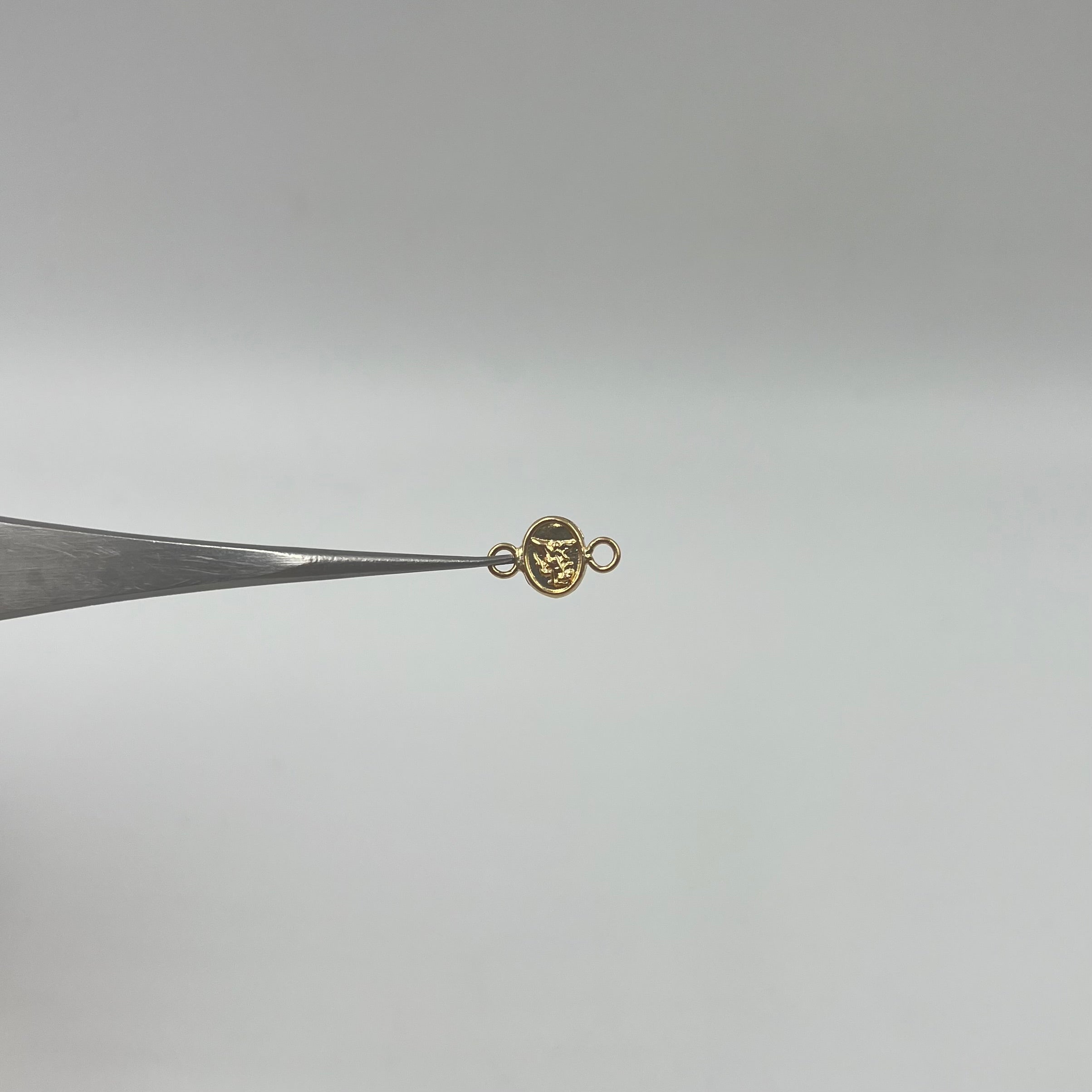 HERRAJE SAN MIGUEL ARCANGEL  ORO AMARILLO 18K 0,23 GR / 1,1 CM