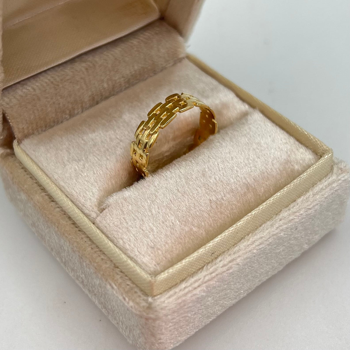 ANILLO TIPO RX ORO AMARILLO 18K / TALLA 7 / 2,12 GR / 4,9 MM