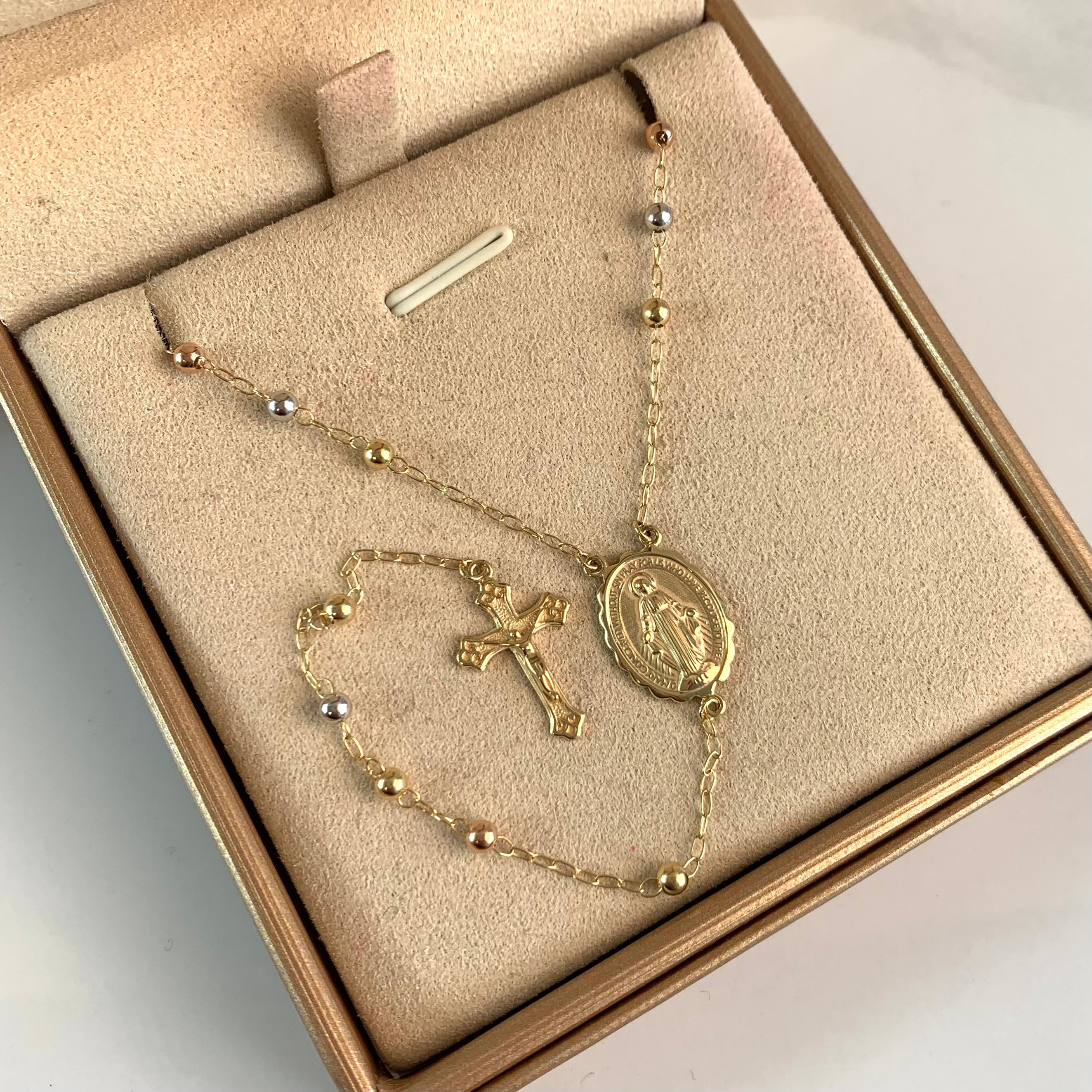 ROSARIO - CAMANDULA ITALY VIRGEN MILAGROSA / BOLA LISA TRES OROS 18K 5,75 GR / 3 MM / 65 CM