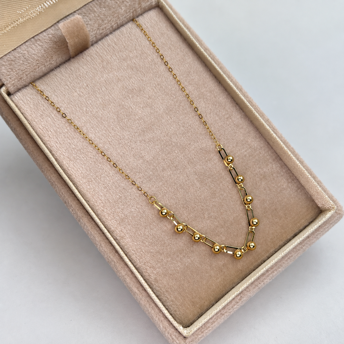 CADENA ITALY ARO SEGUIDO ESPECIAL BOLA LISA Y CAJON  ORO AMARILLO 18K +3 / 0,70 GR / 1,05 MM / 45 CM