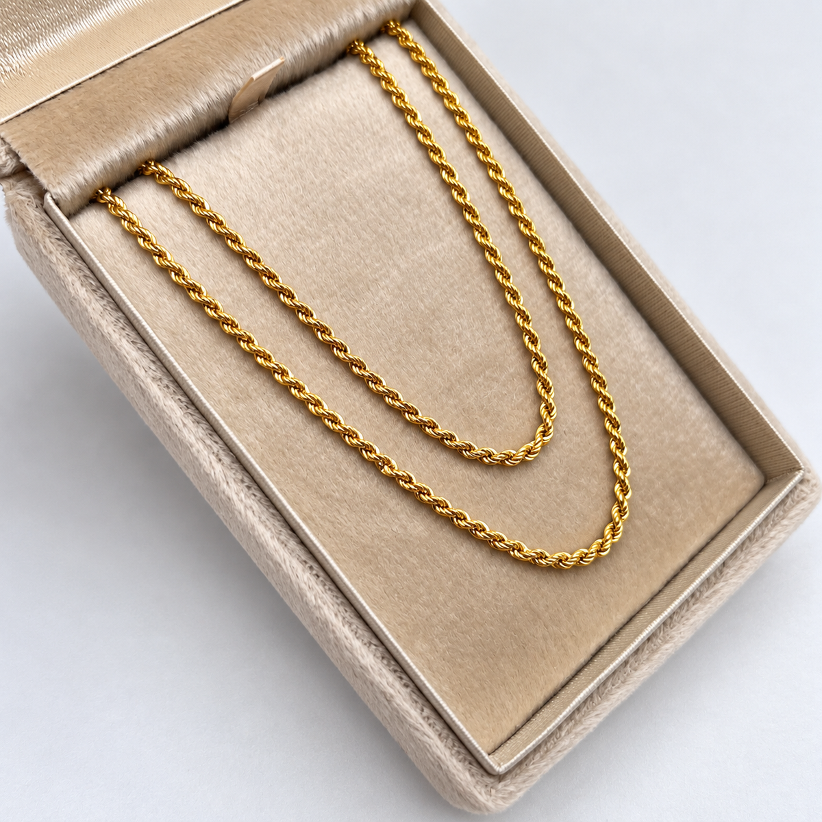 CADENA ITALY LAZO ORO AMARILLO 18K +1 / 3,68 GR / 2,5 MM / 60 CM