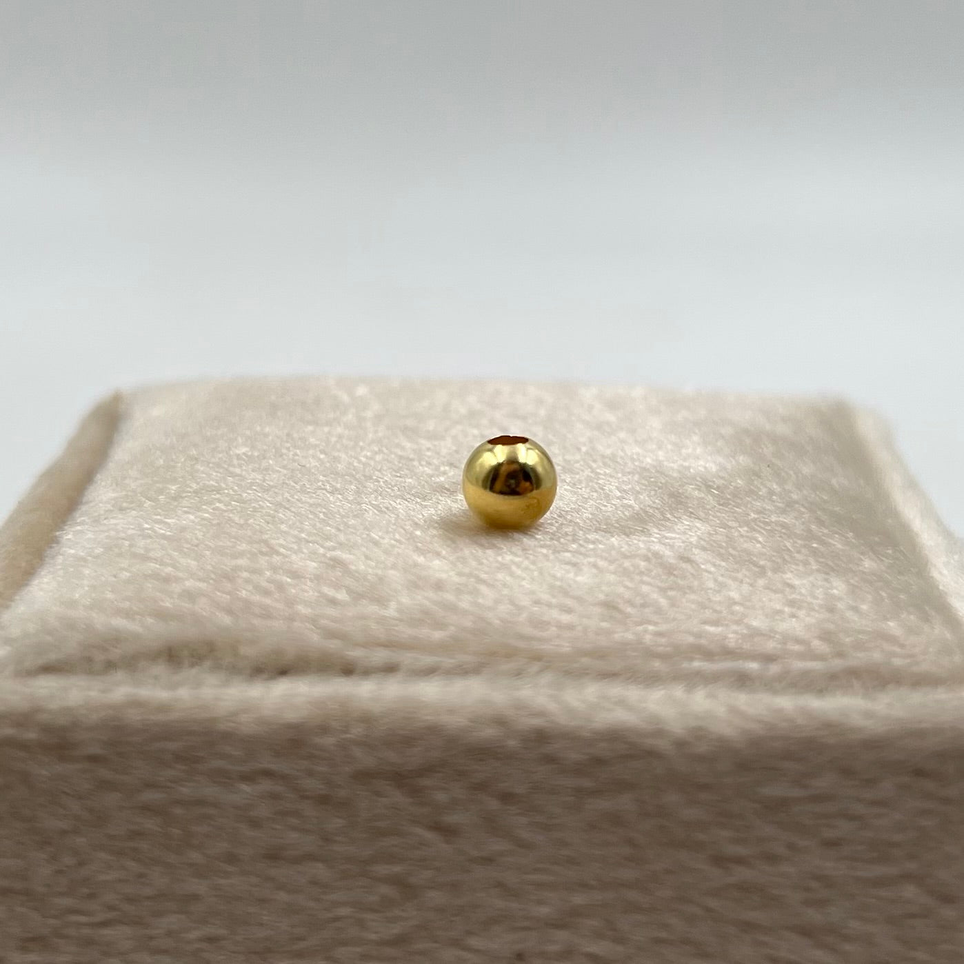 BOLA LISA 5MM / NAC 18K ORO AMARILLO