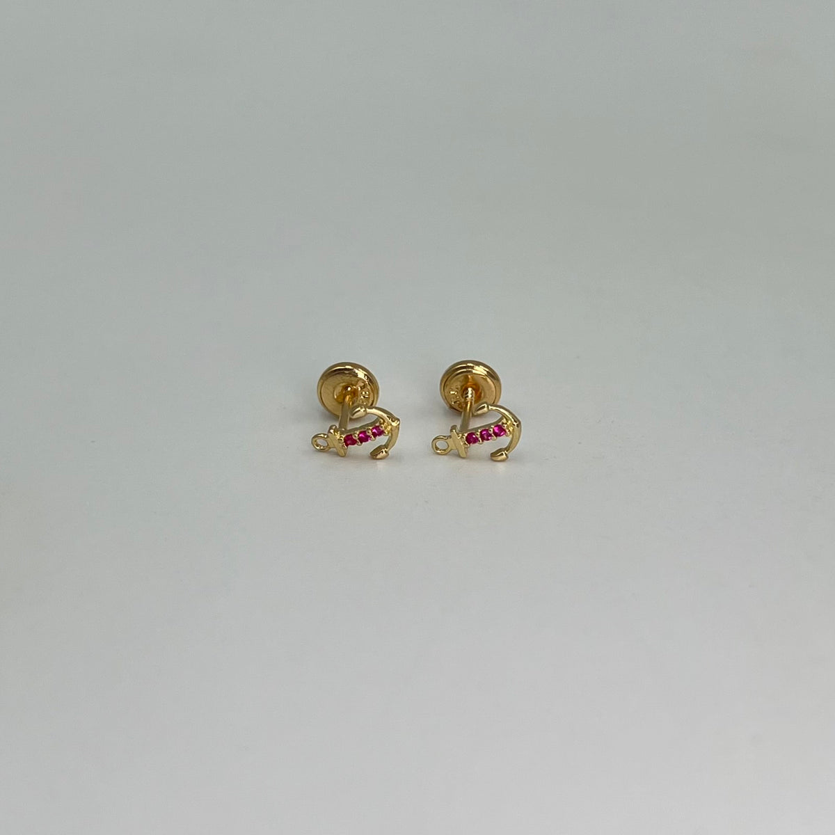 TOPOS ANCLA CIRCONES FUCSIA ORO AMARILLO 18K 0,69 GR / 5 MM