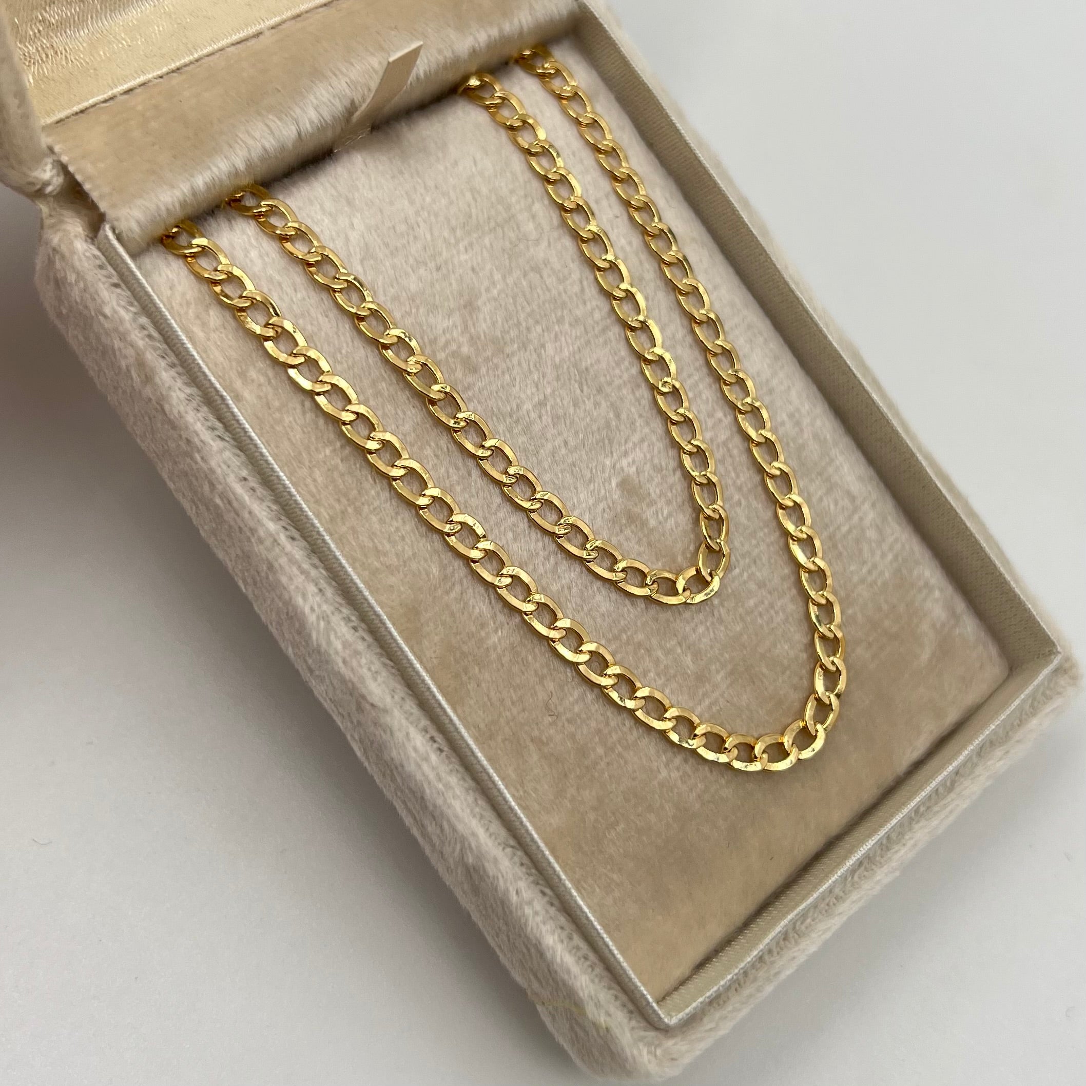 CADENA ITALY CUBANA ORO AMARILLO 18K +3 / 5,6 GR / 3,55 MM / 60 CM