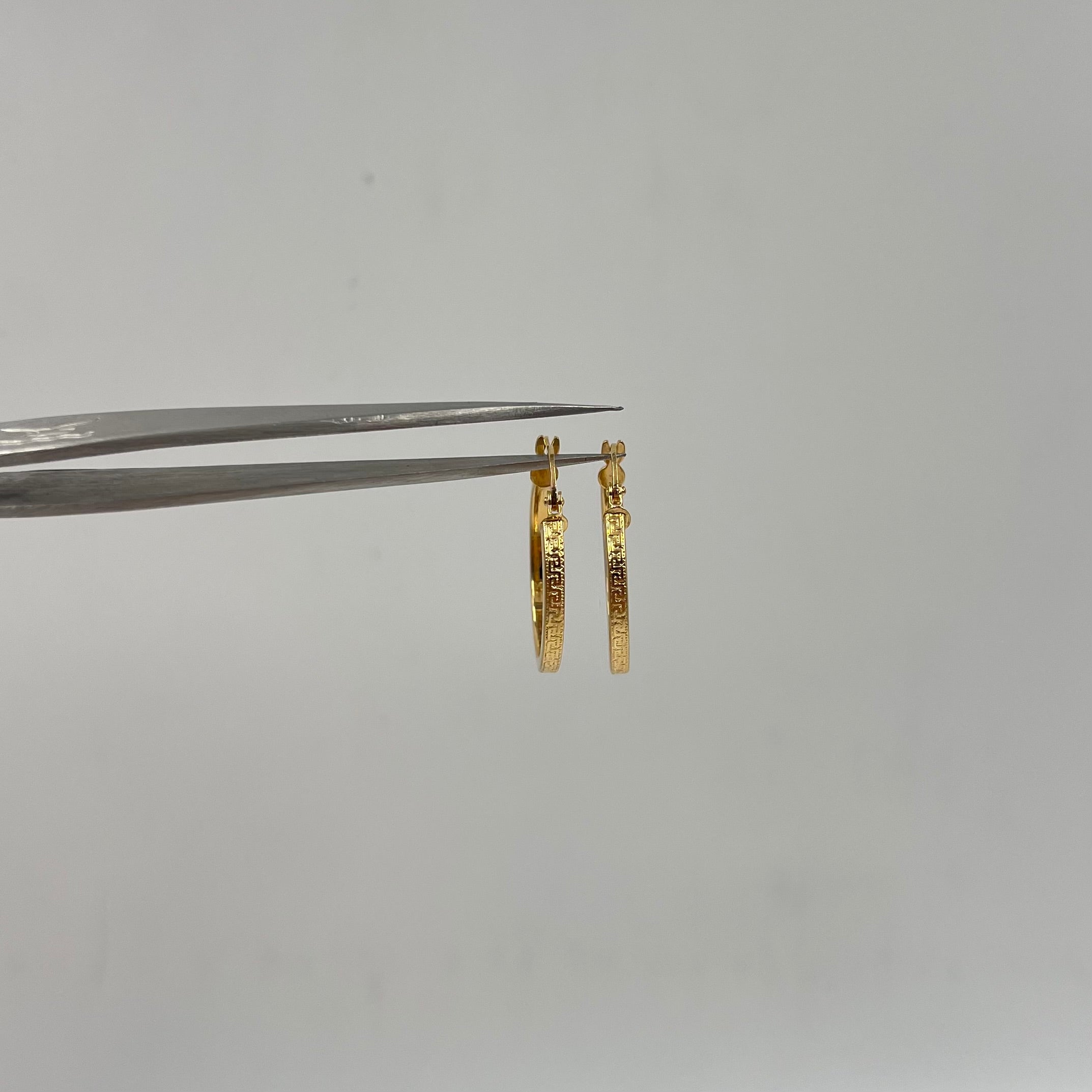 CANDONGA MATIZADA ORO AMARILLO 18K 1,53 GR / 2,5 CM