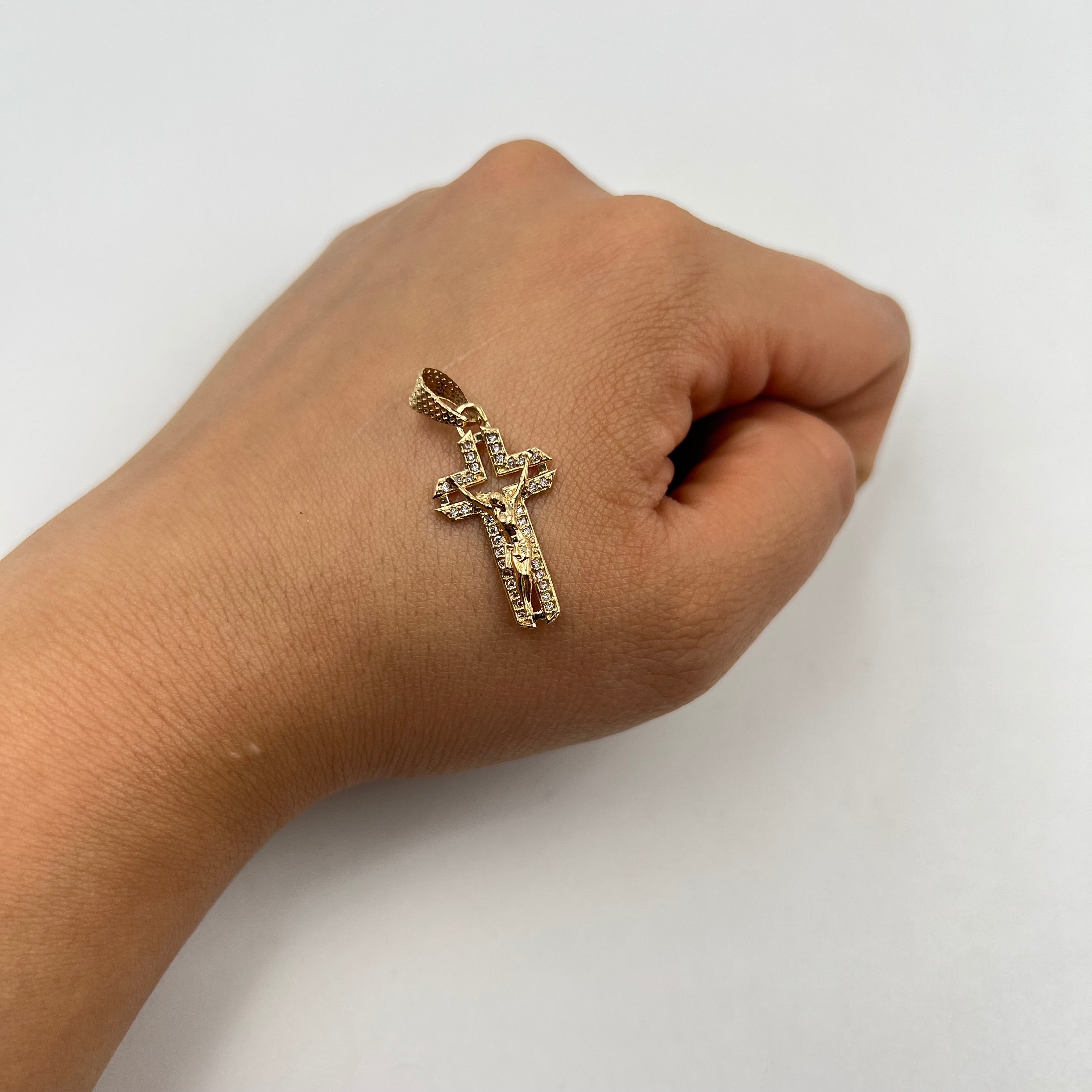 DIJE CRISTO CIRCONES  ORO AMARILLO 18K 1,81 GR / 5 MM / 2,5 CM