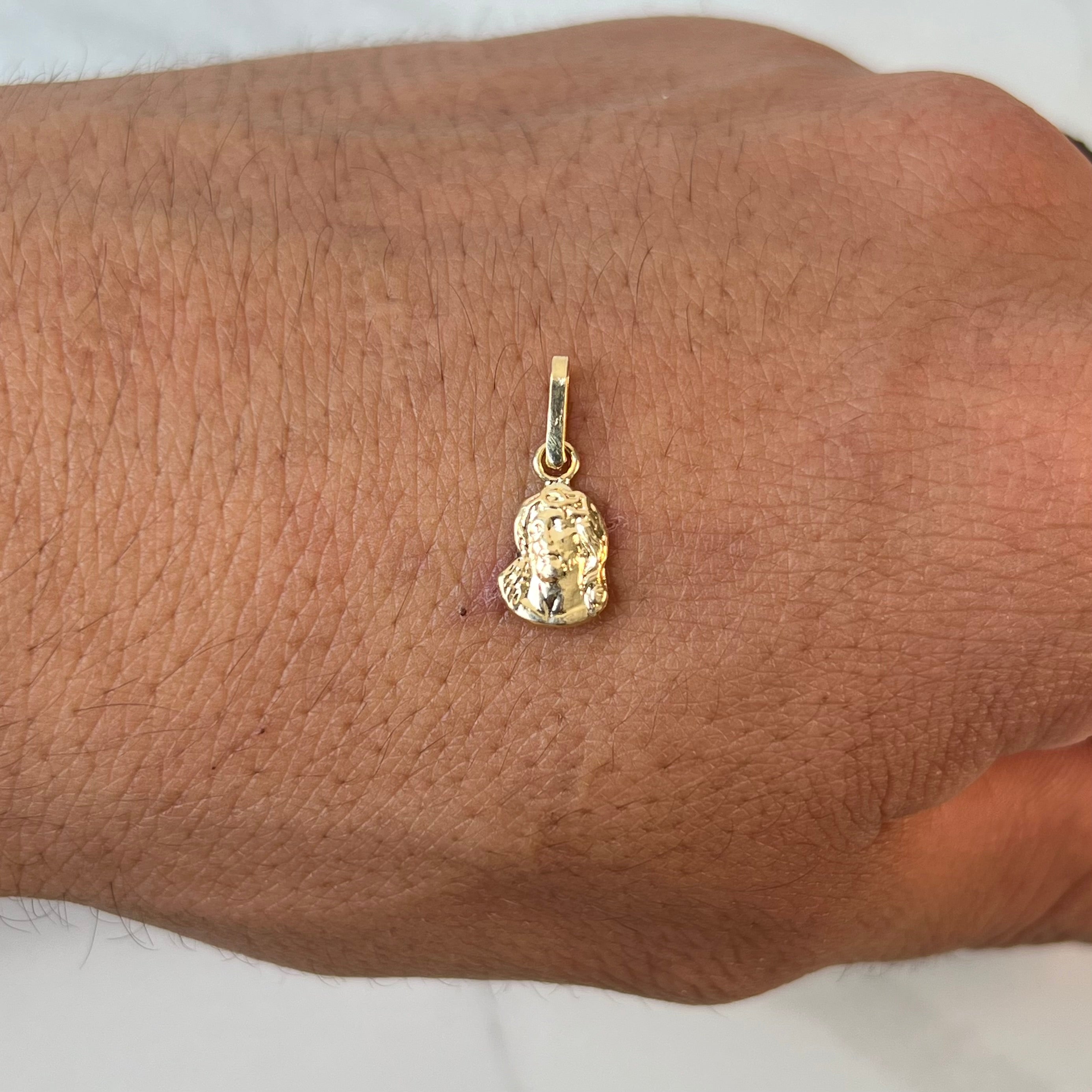DIJE ROSTRO DE JESUS  ORO AMARILLO 18K 0,34 GR / 1,5 MM / 1,8 CM