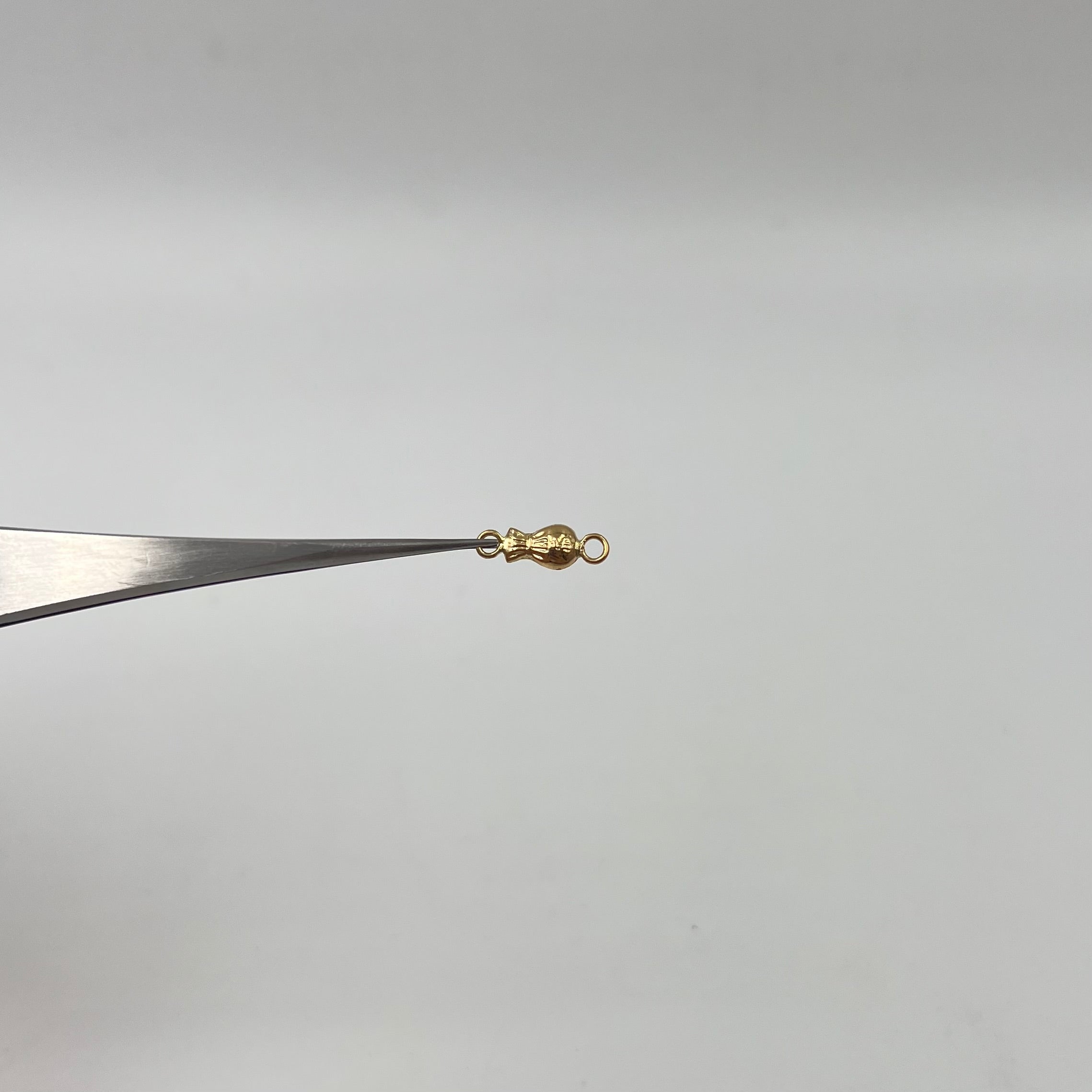 HERRAJE BOLSA DE DINERO  ORO AMARILLO 18K 0,18 GR / 1,2 CM