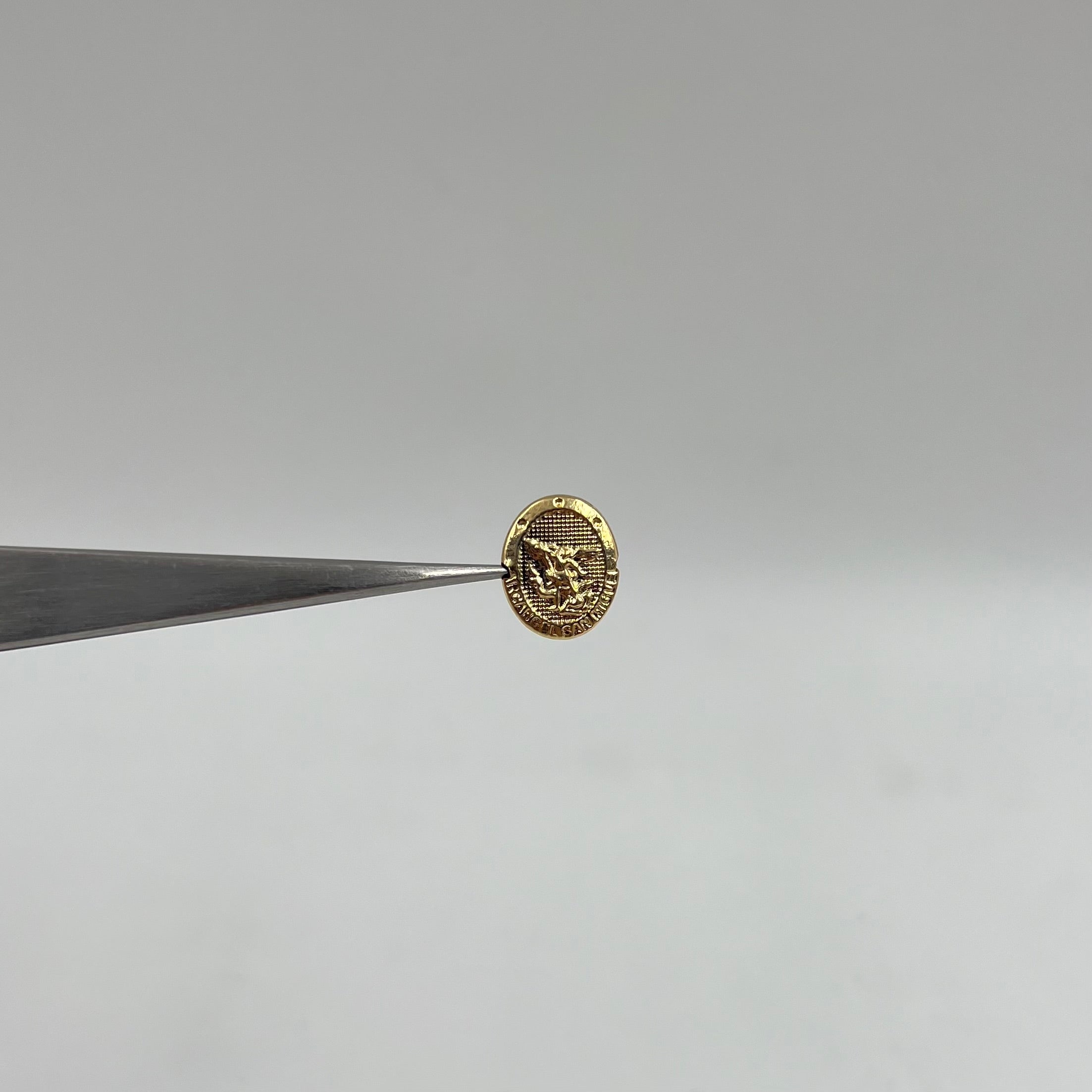 HERRAJE SAN MIGUEL ARCANGEL TAMBOR  ORO AMARILLO 18K 0,45 GR / 1 CM