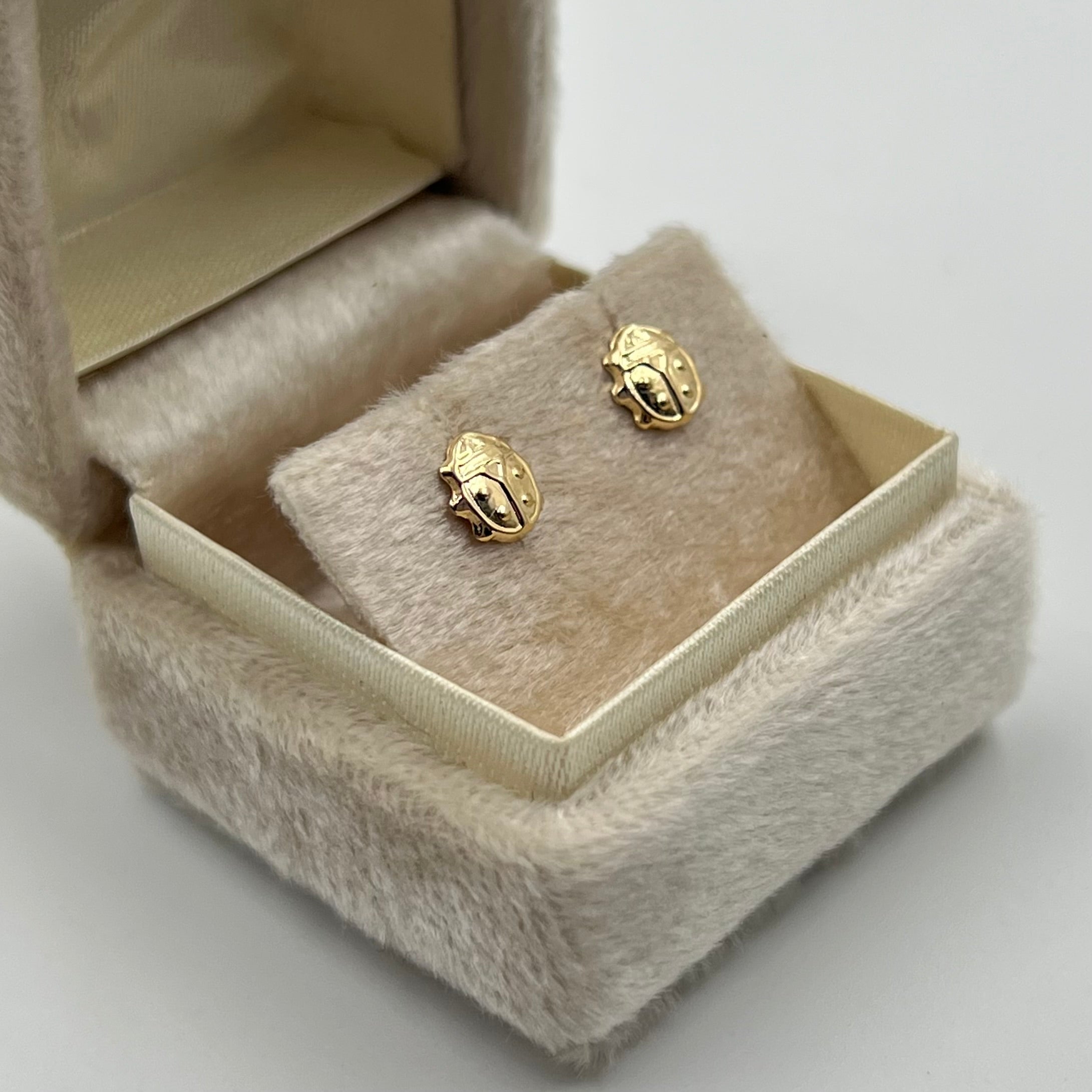 TOPOS MARIQUITA ORO AMARILLO 18K 0,6 GR / 7 MM