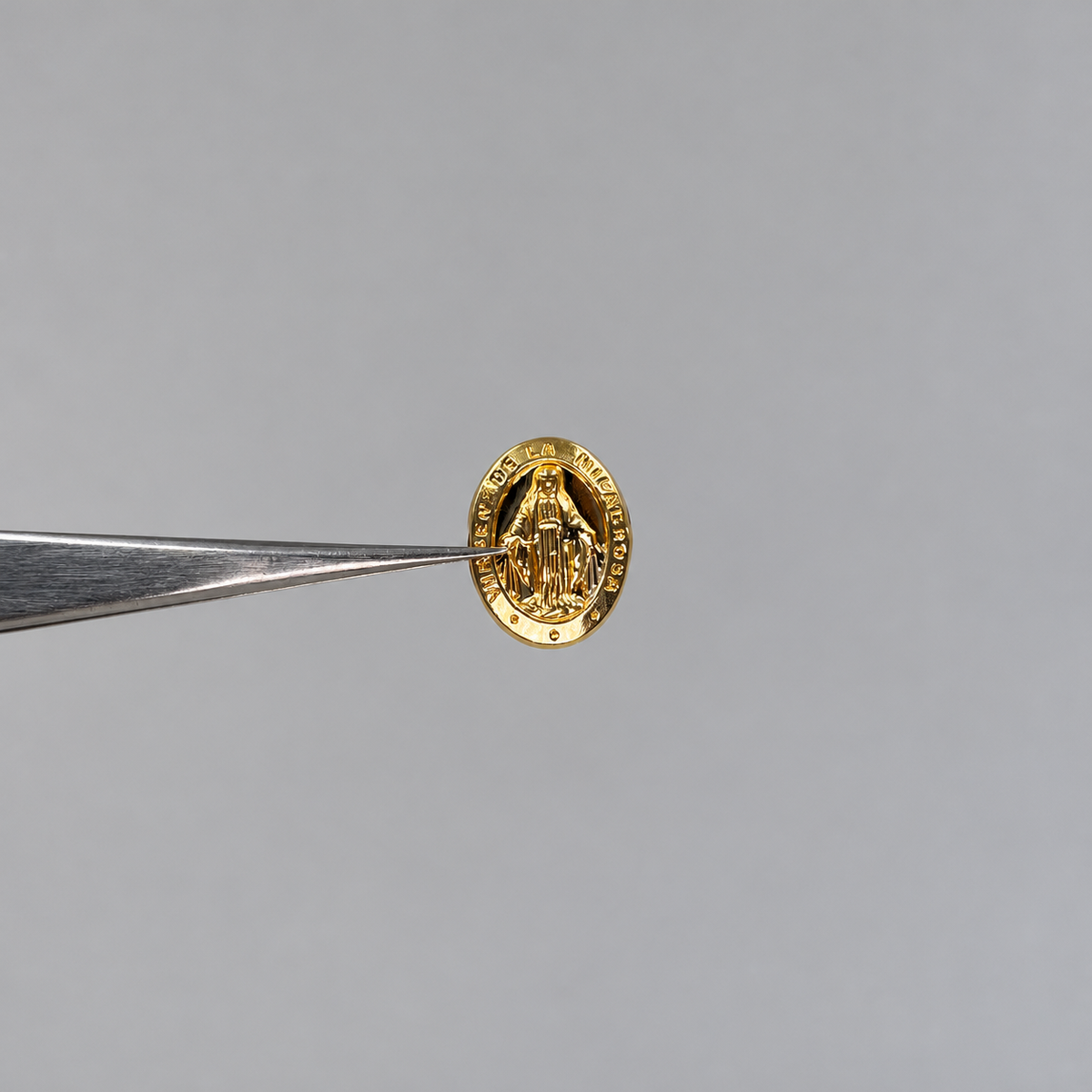 HERRAJE VIRGEN MILAGROSA ORO AMARILLO 18K 0,73 GR / 1,5 CM