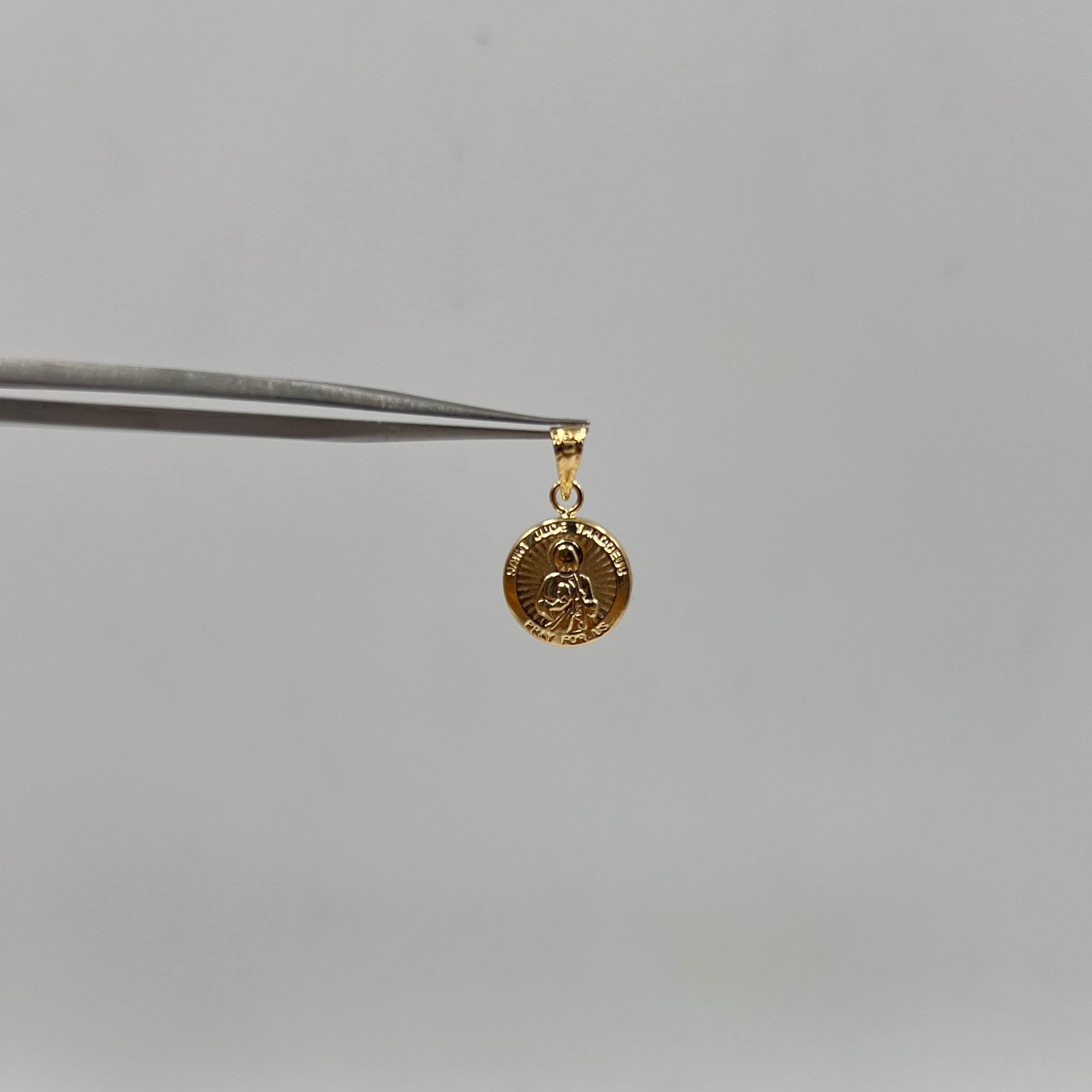 DIJE SAN JUDAS TADEO  ORO AMARILLO 18K 0,57 GR / 1 MM / 1,3 CM